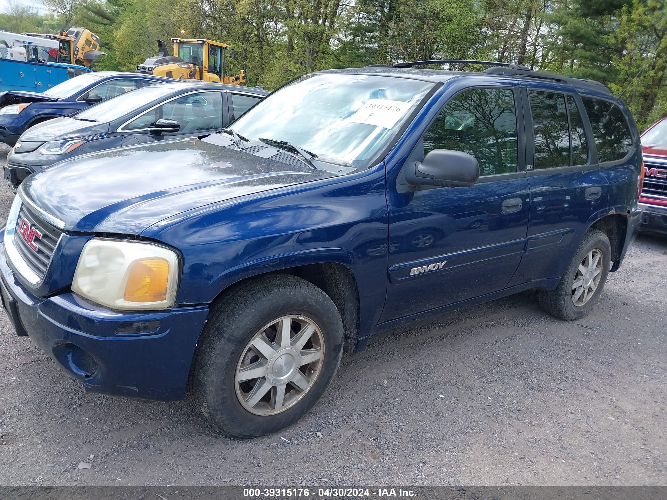 Photo 1 VIN: 1GKDT13SX22216574 - GMC ENVOY 