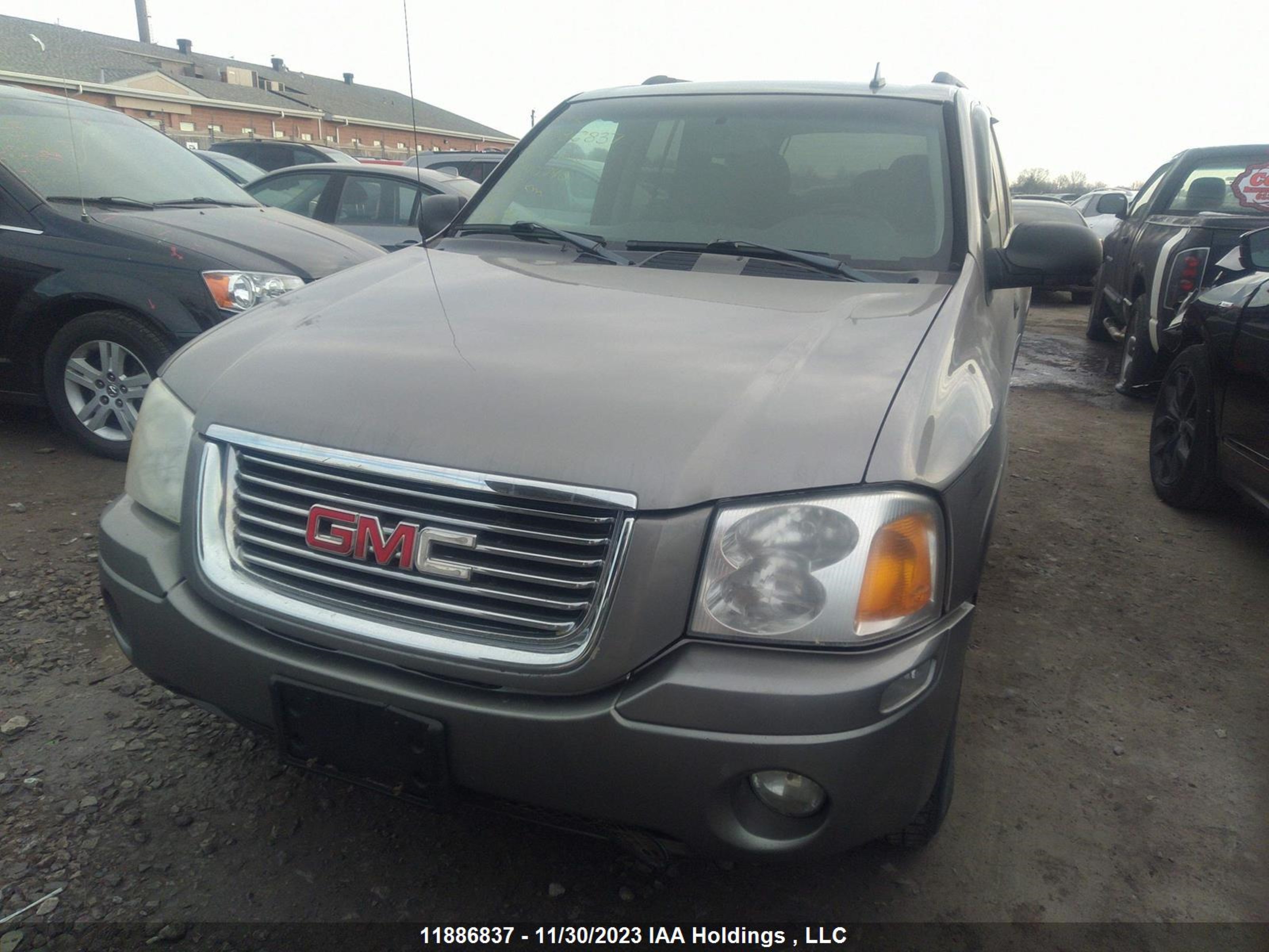 Photo 5 VIN: 1GKDT13SX62340740 - GMC ENVOY 