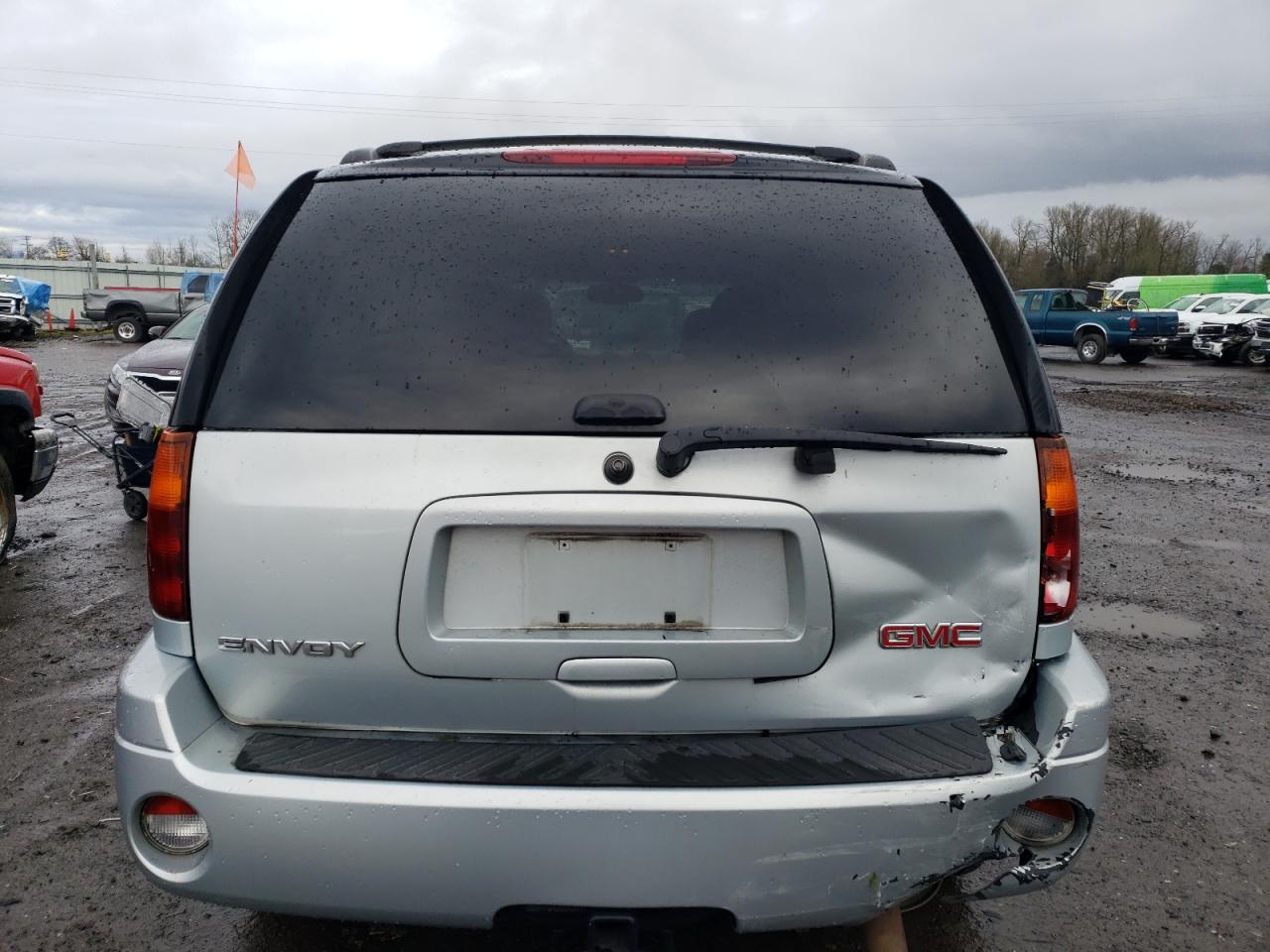 Photo 5 VIN: 1GKDT13SX72128017 - GMC ENVOY 