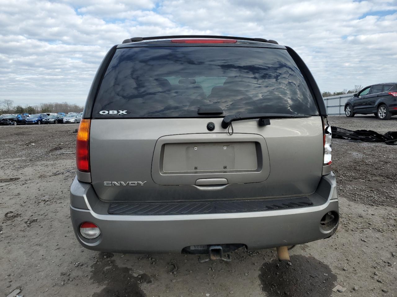 Photo 5 VIN: 1GKDT13SX82171421 - GMC ENVOY 