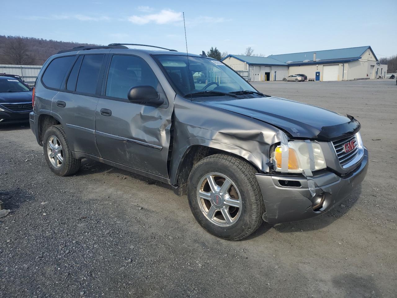 Photo 3 VIN: 1GKDT13SX82176182 - GMC ENVOY 