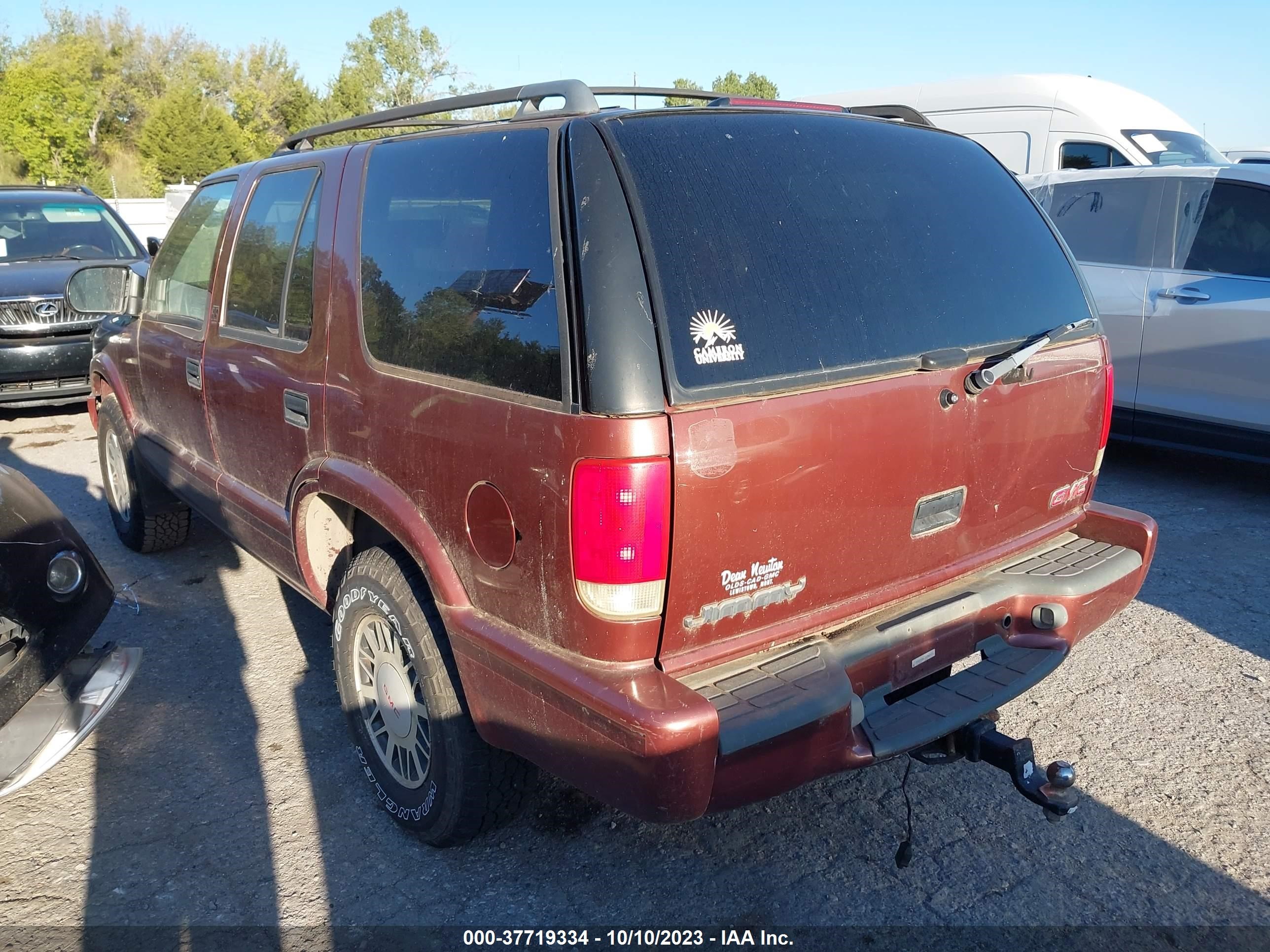 Photo 2 VIN: 1GKDT13W1W2564501 - GMC JIMMY 