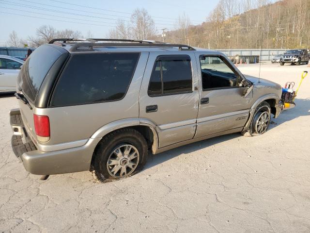 Photo 2 VIN: 1GKDT13W1Y2284595 - GMC JIMMY 