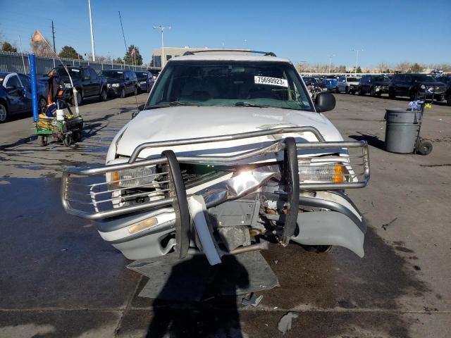 Photo 4 VIN: 1GKDT13W4T2535828 - GMC JIMMY 