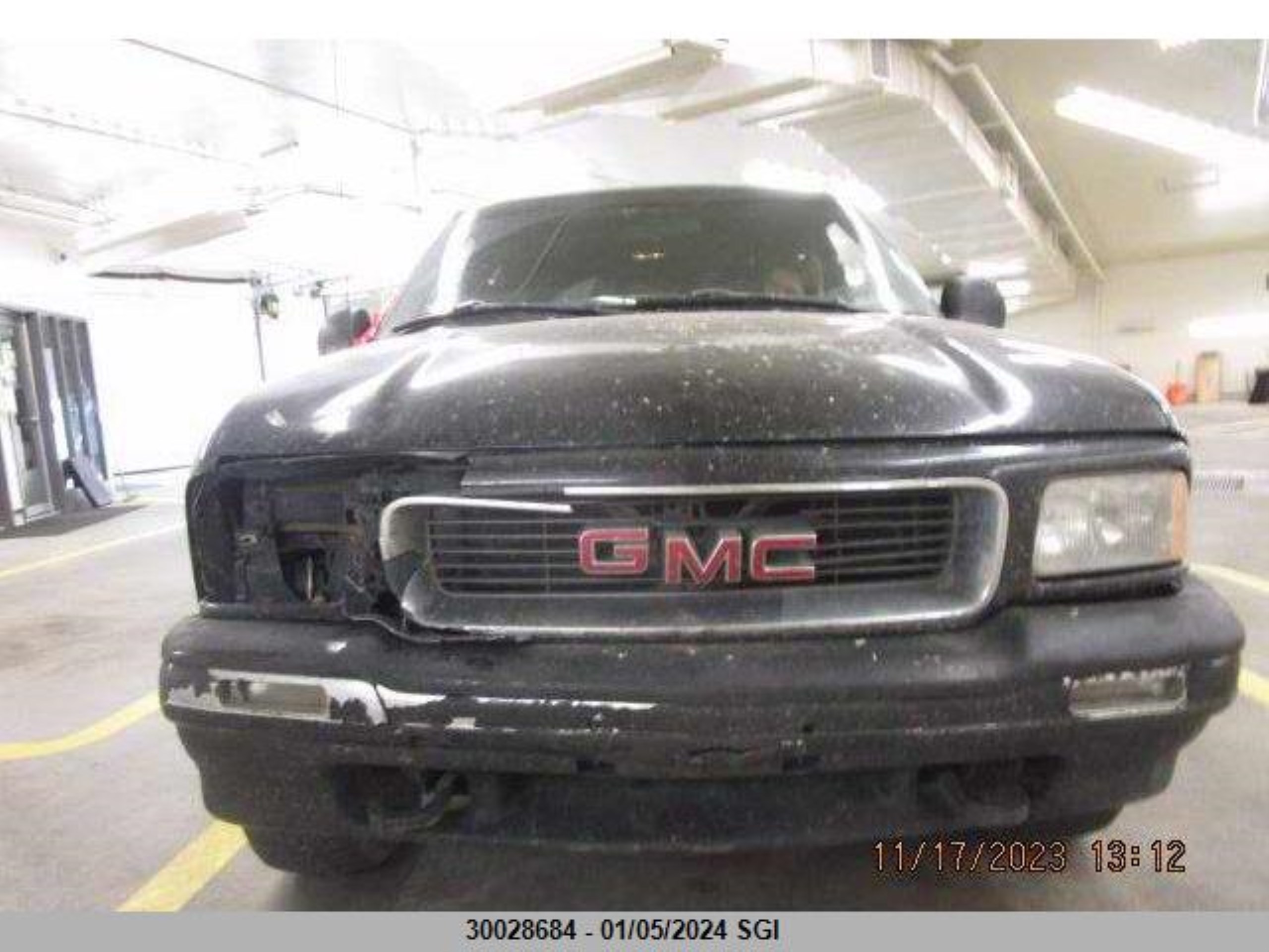 Photo 4 VIN: 1GKDT13W6V2566274 - GMC JIMMY 