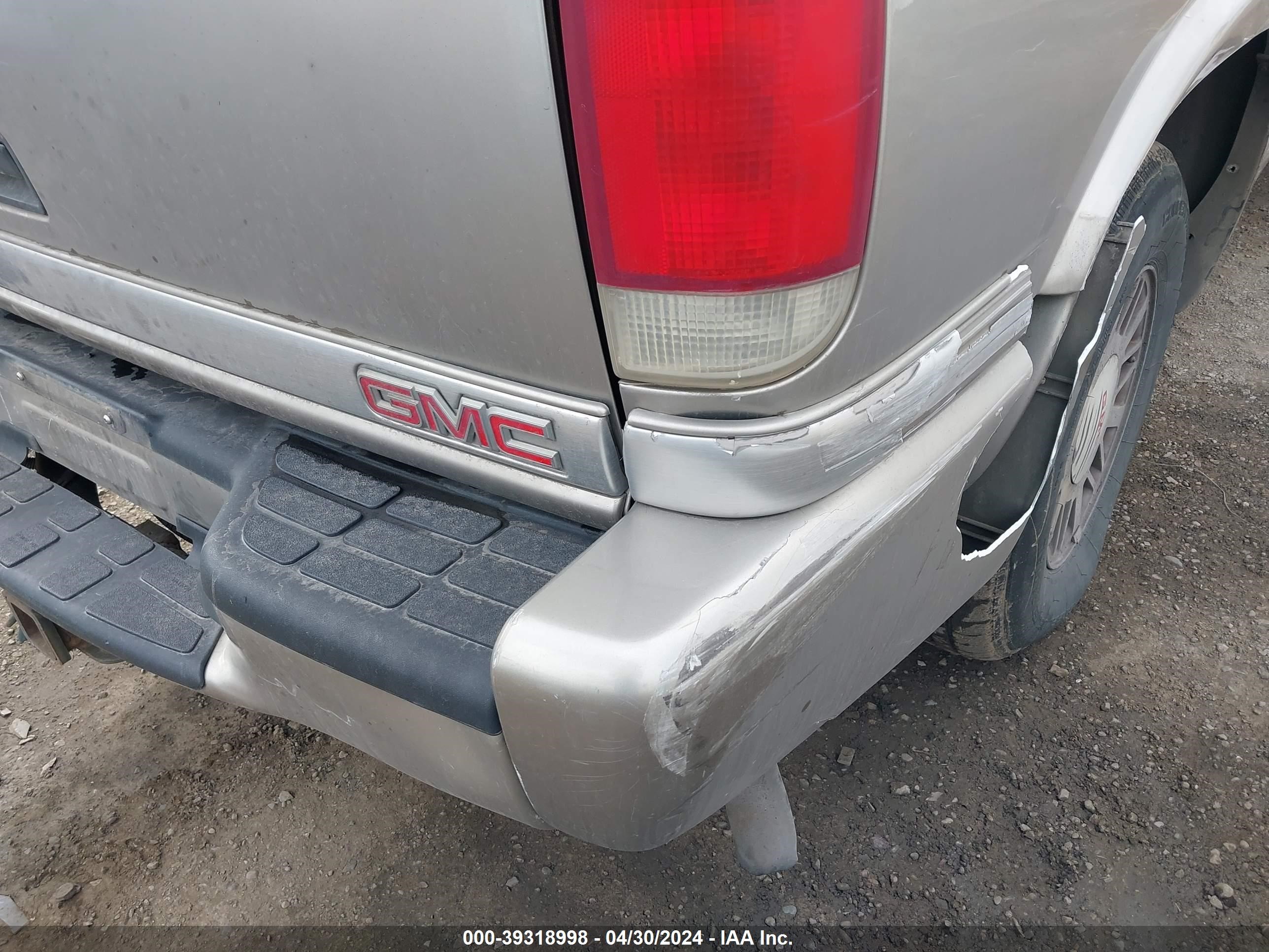 Photo 12 VIN: 1GKDT13W6Y2318580 - GMC JIMMY 