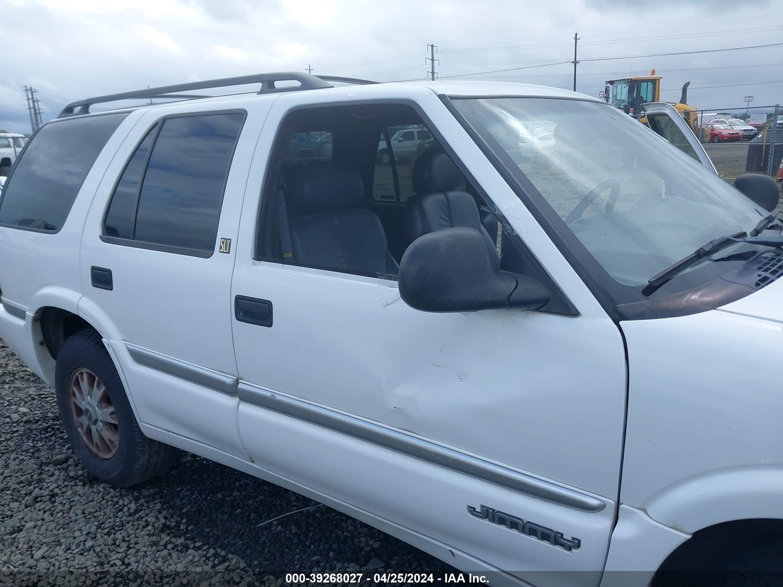 Photo 5 VIN: 1GKDT13W7W2519482 - GMC JIMMY 