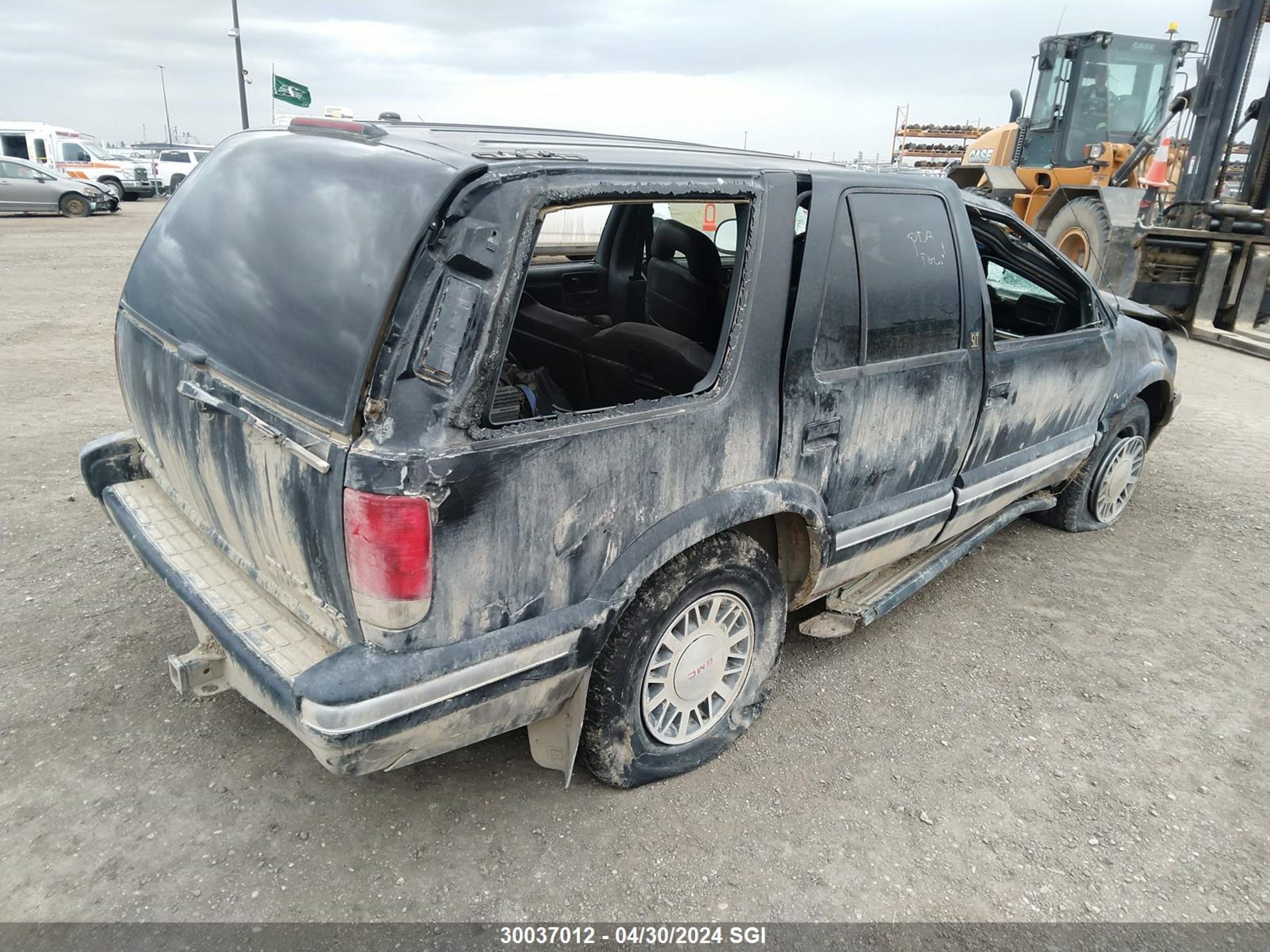 Photo 3 VIN: 1GKDT13W8T2506882 - GMC JIMMY 