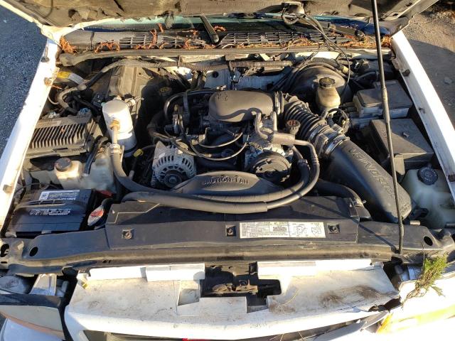 Photo 11 VIN: 1GKDT13W9Y2204587 - GMC JIMMY 