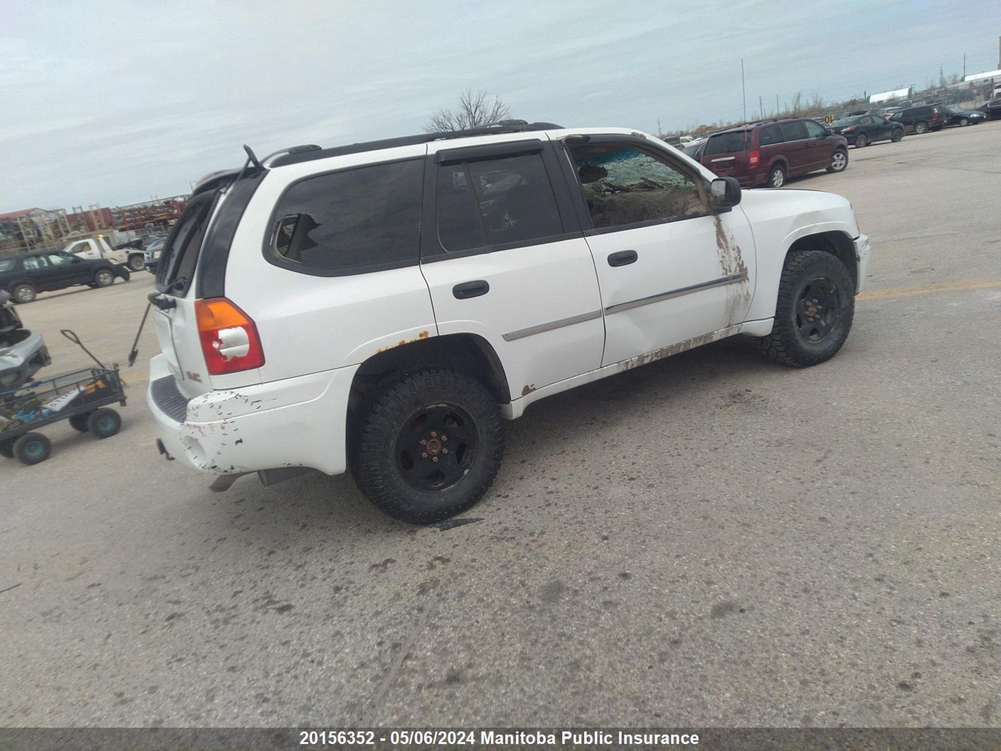 Photo 3 VIN: 1GKDT33S092129532 - GMC ENVOY 