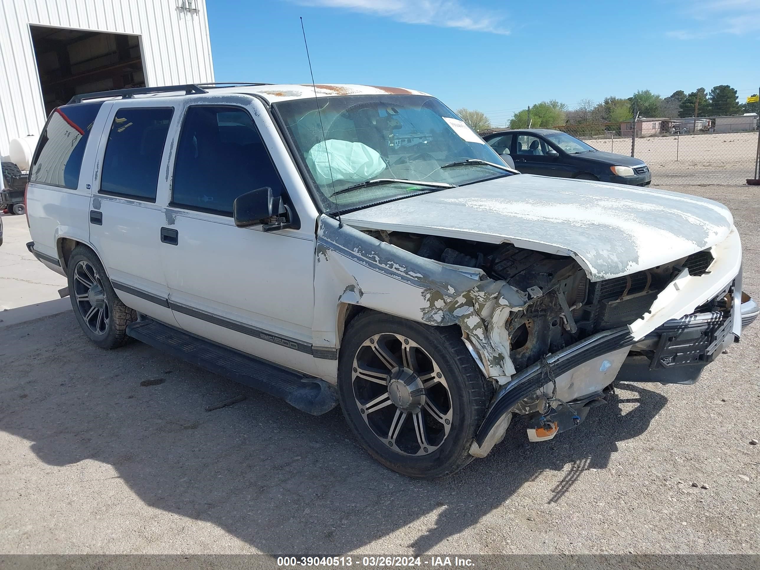 Photo 0 VIN: 1GKEC13R0VJ743048 - GMC YUKON 