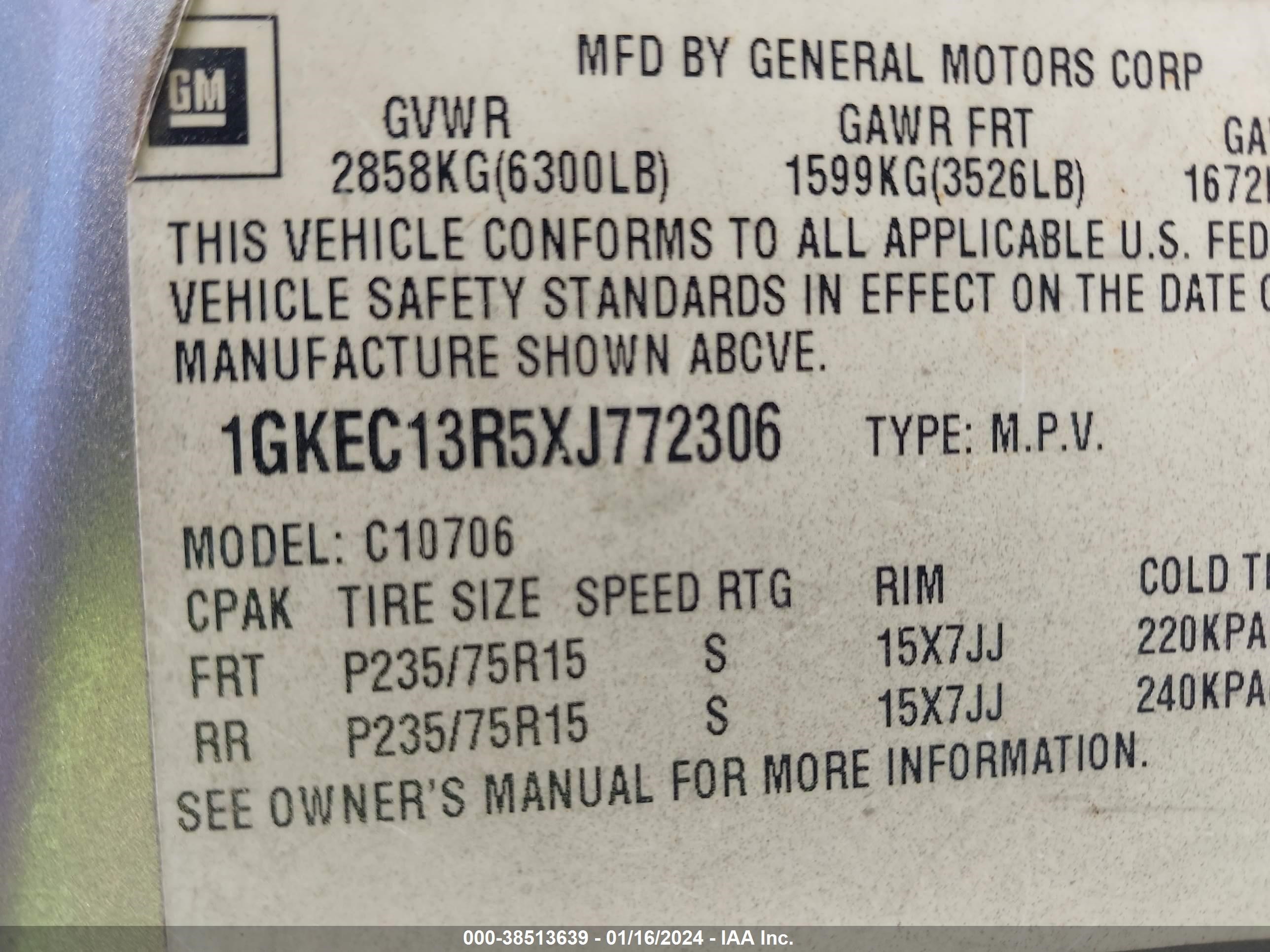 Photo 8 VIN: 1GKEC13R5XJ772306 - GMC YUKON 