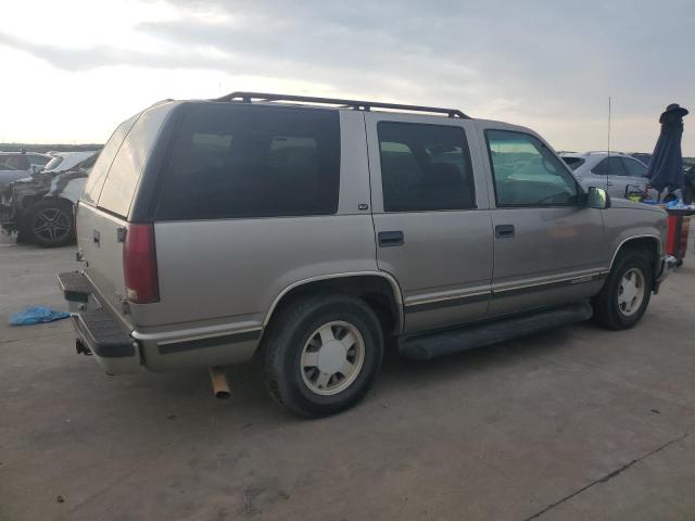 Photo 2 VIN: 1GKEC13R9XJ785883 - GMC YUKON 