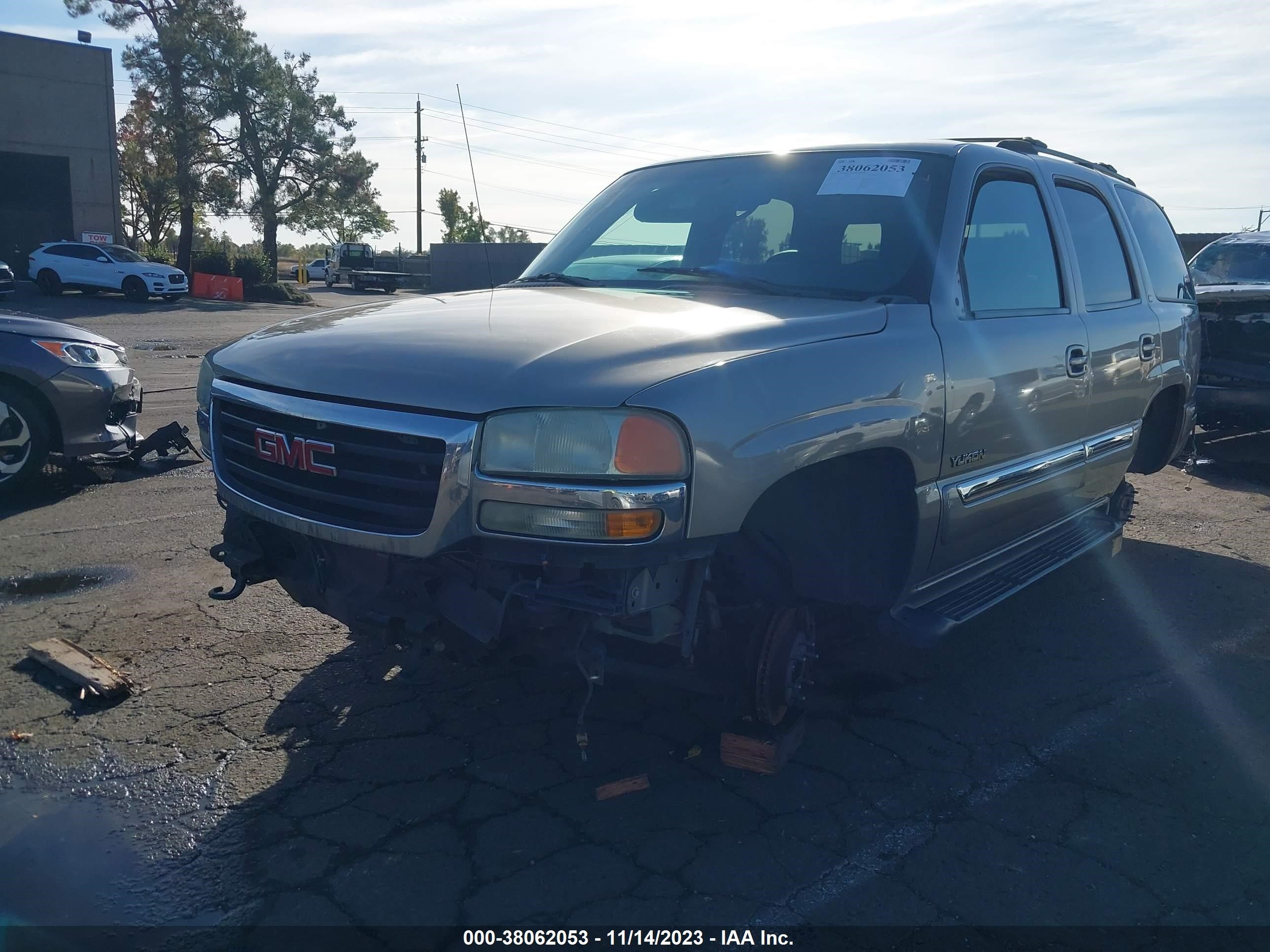 Photo 1 VIN: 1GKEC13T02J181496 - GMC YUKON 