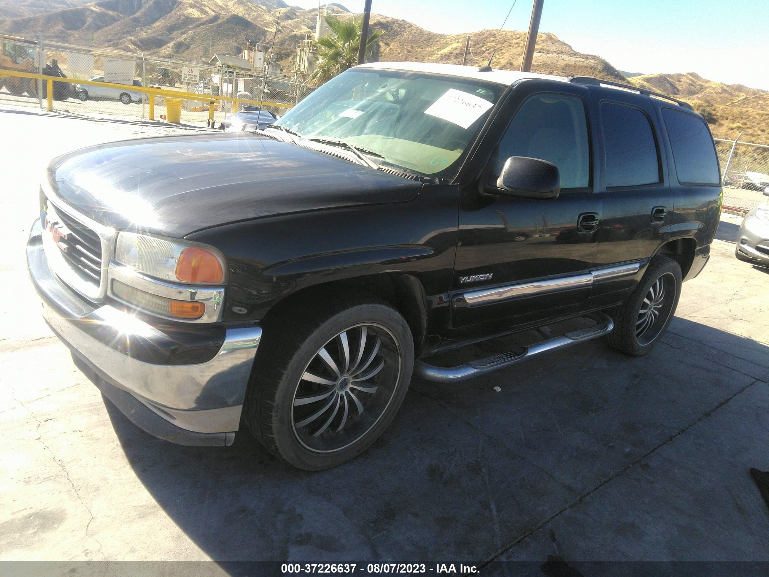 Photo 1 VIN: 1GKEC13T35R274244 - GMC YUKON 