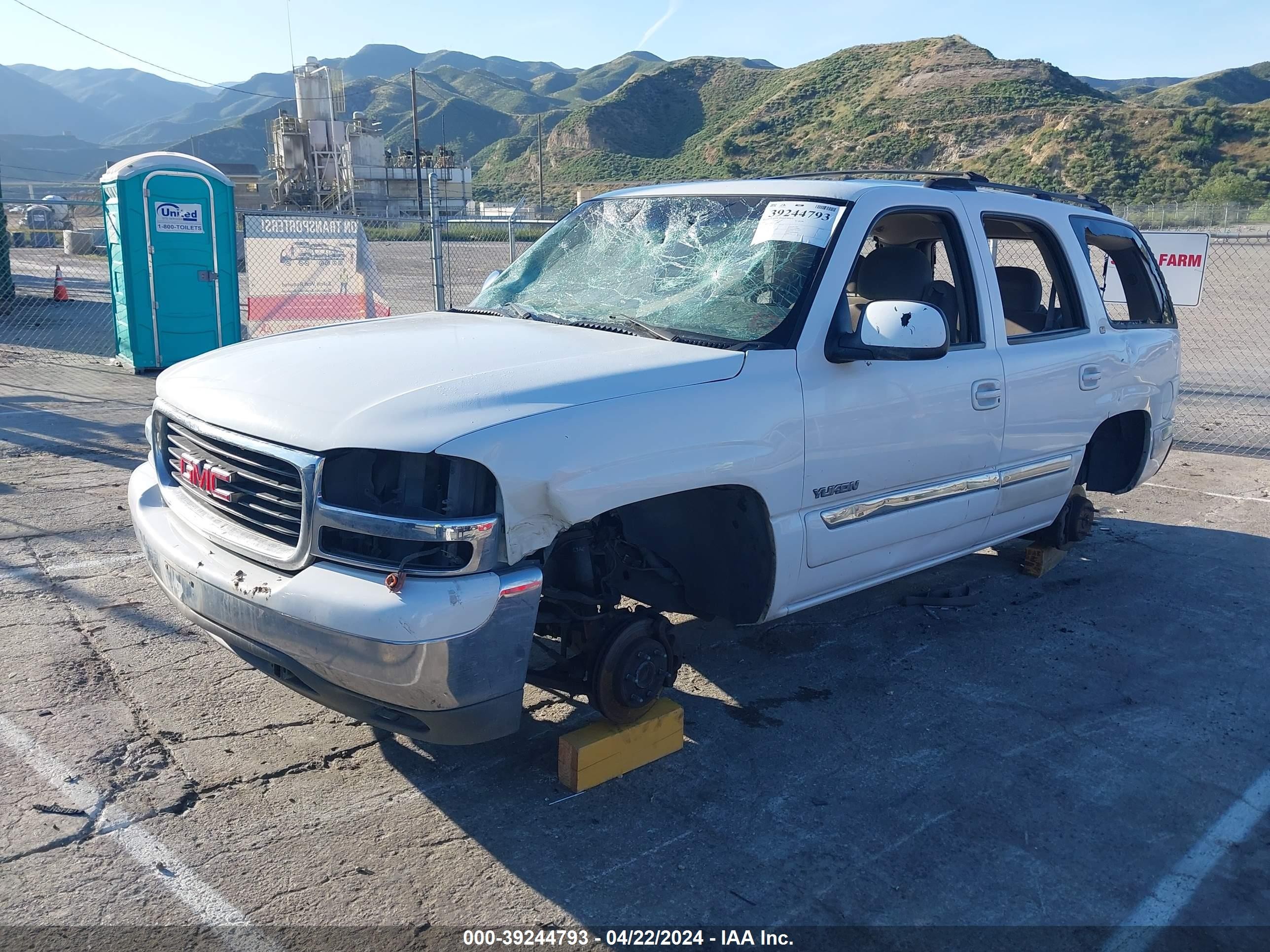 Photo 1 VIN: 1GKEC13T61J177385 - GMC YUKON 