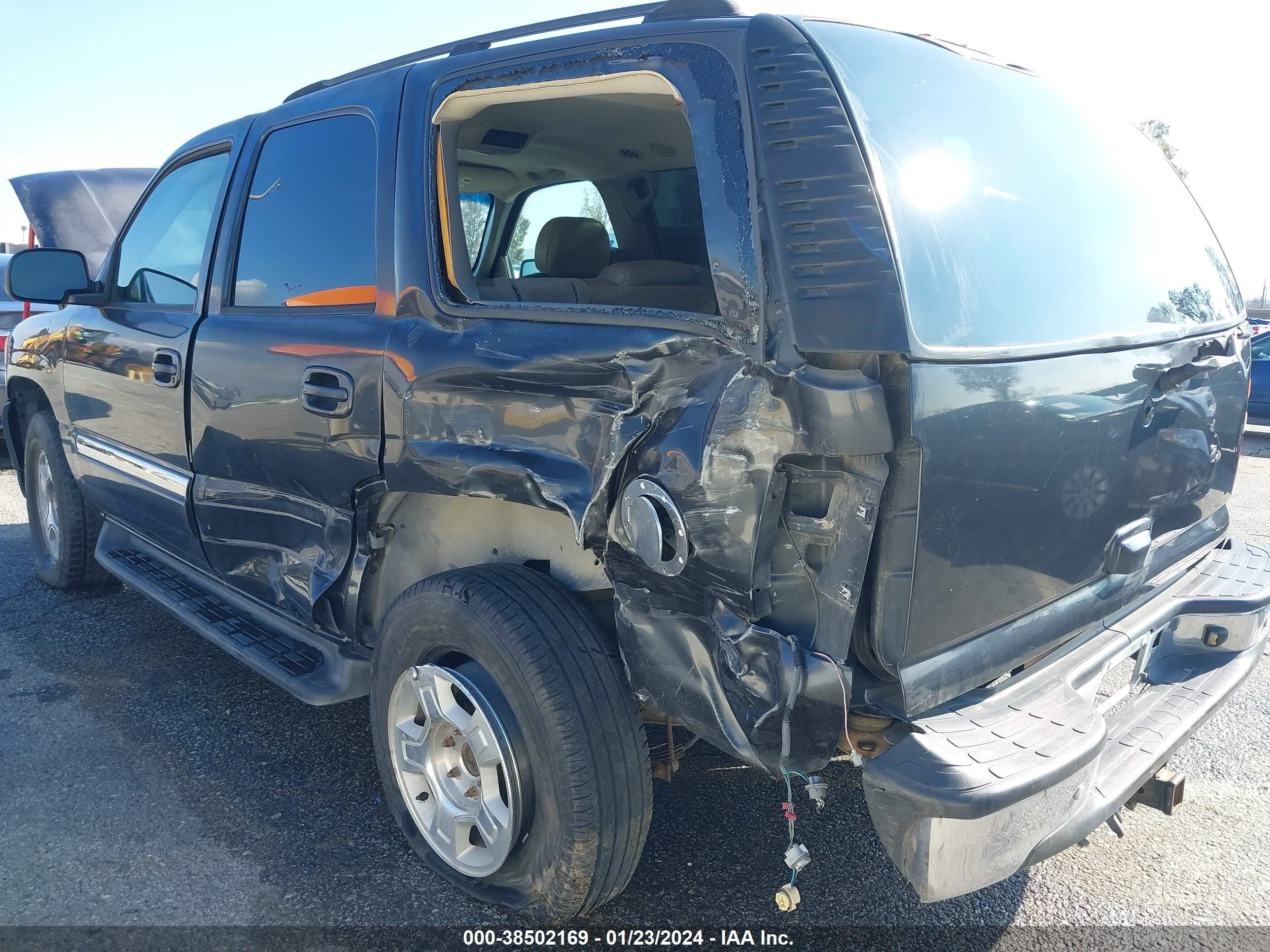 Photo 5 VIN: 1GKEC13T65R228181 - GMC YUKON 