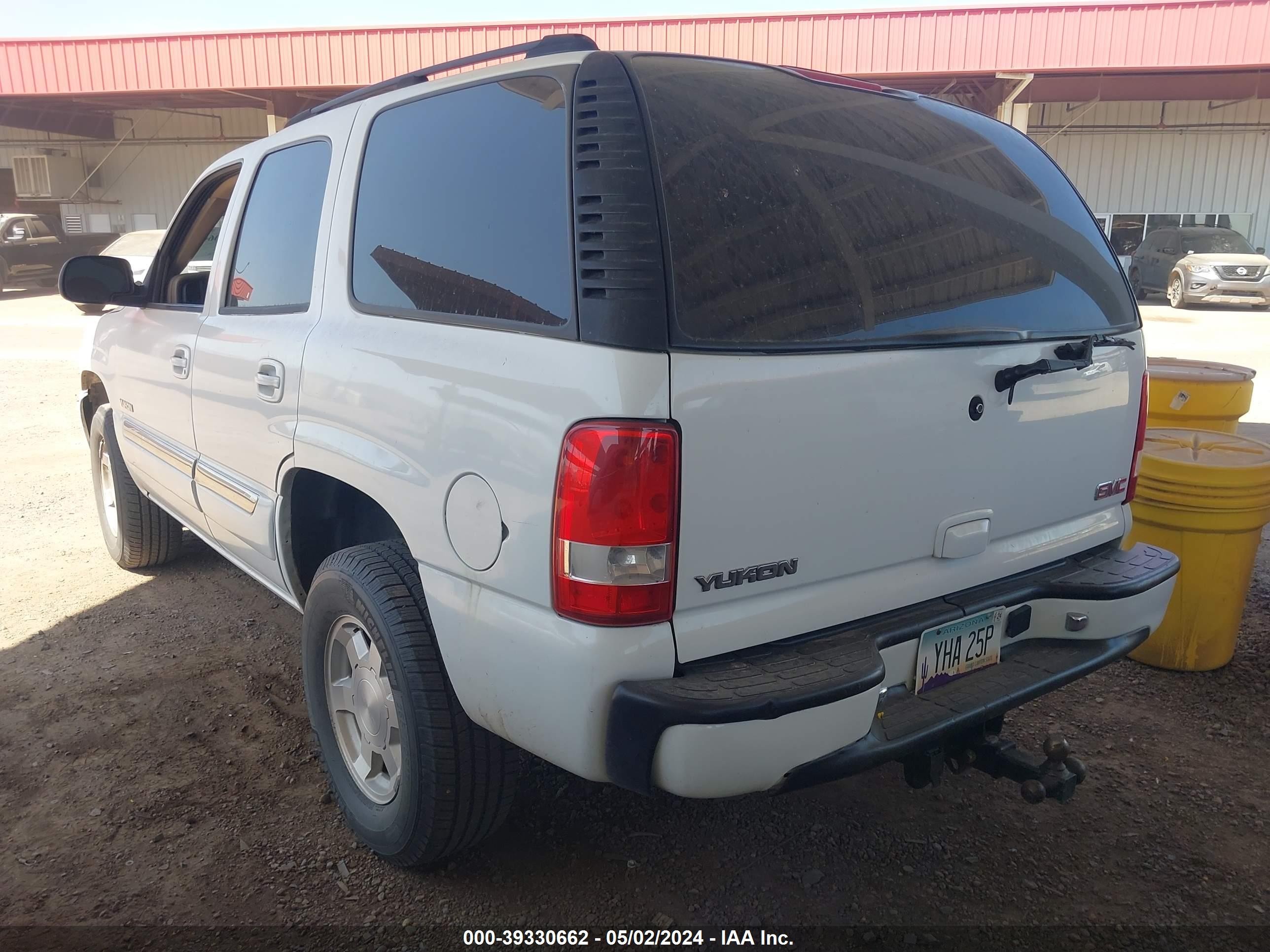 Photo 2 VIN: 1GKEC13T95J204097 - GMC YUKON 