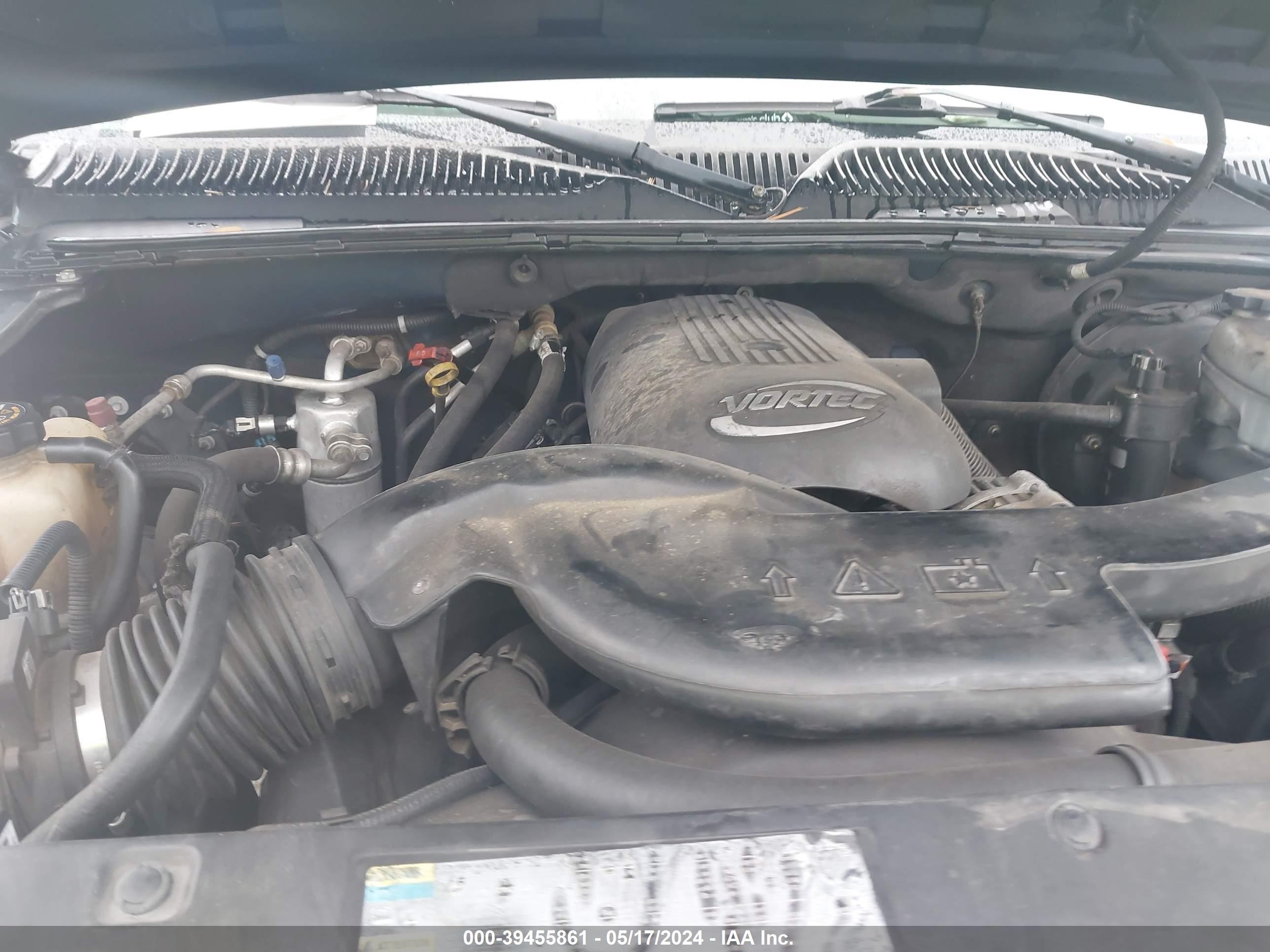 Photo 9 VIN: 1GKEC13V23R205091 - GMC YUKON 