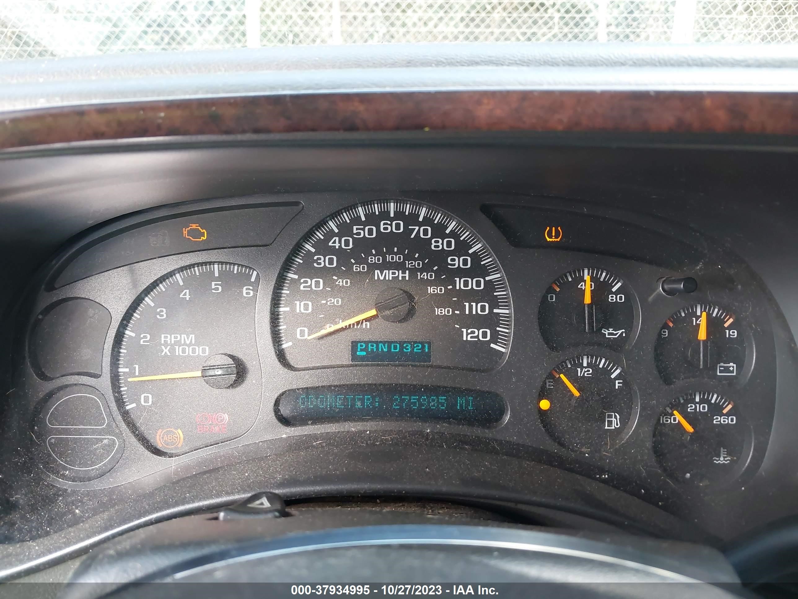 Photo 6 VIN: 1GKEC13V24R297840 - GMC YUKON 