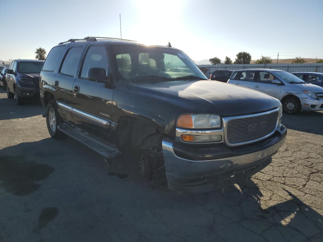 Photo 3 VIN: 1GKEC13V26R108087 - GMC YUKON 