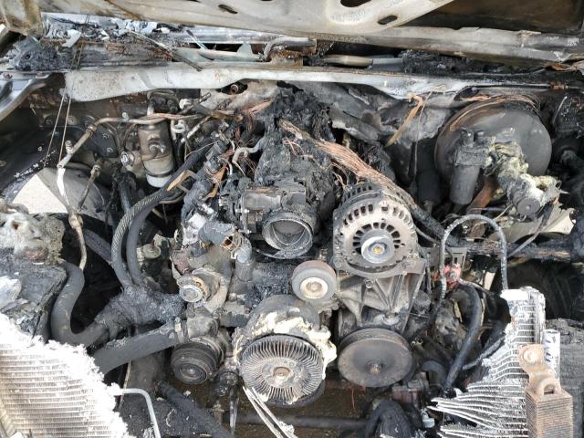 Photo 11 VIN: 1GKEC13V43J302260 - GMC YUKON 