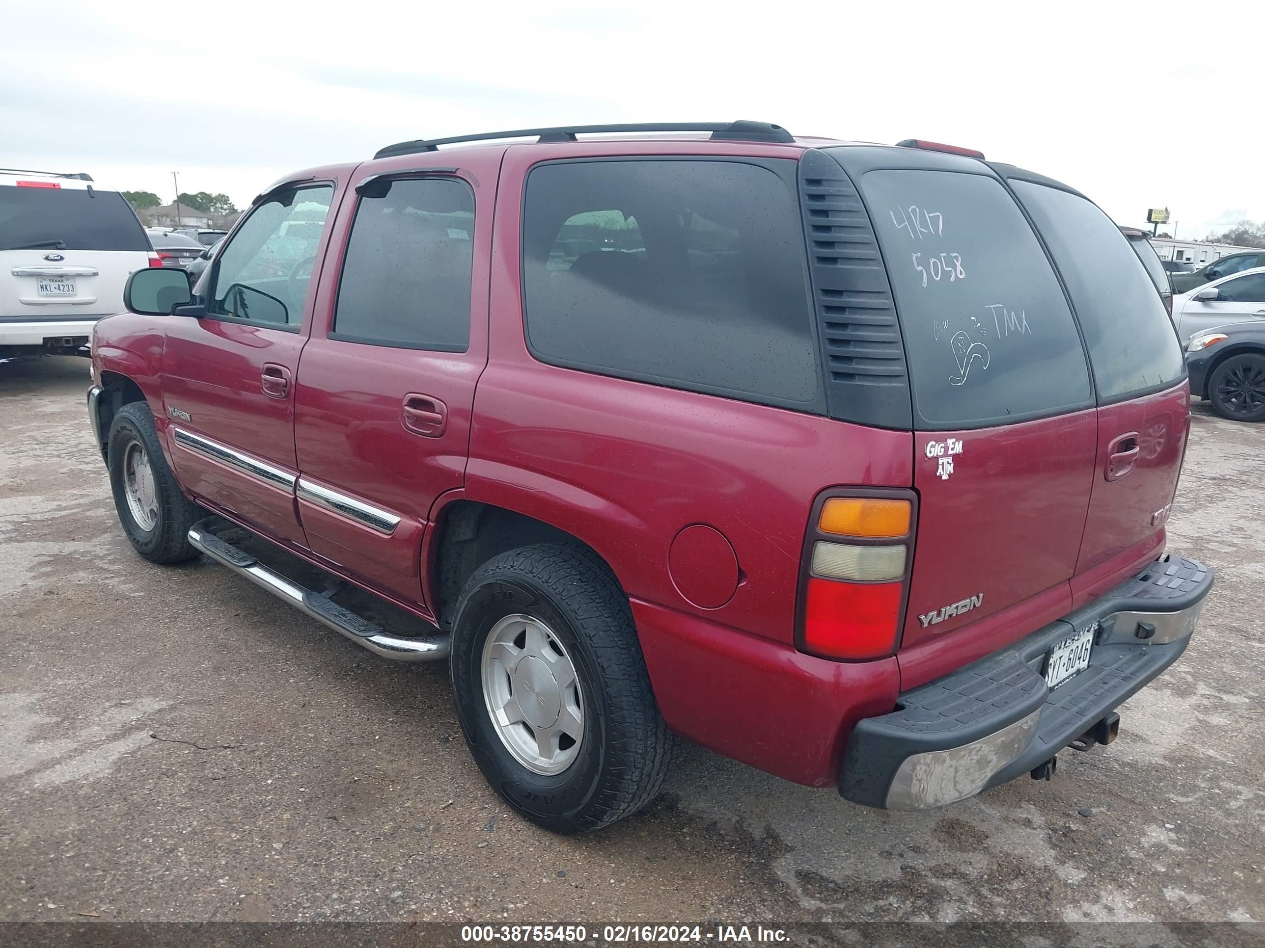 Photo 2 VIN: 1GKEC13V44R175058 - GMC YUKON 