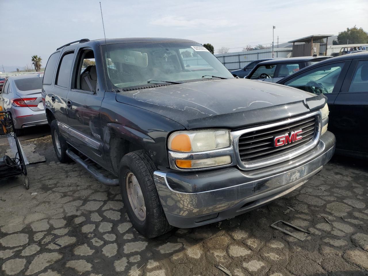 Photo 3 VIN: 1GKEC13V53R179313 - GMC YUKON 