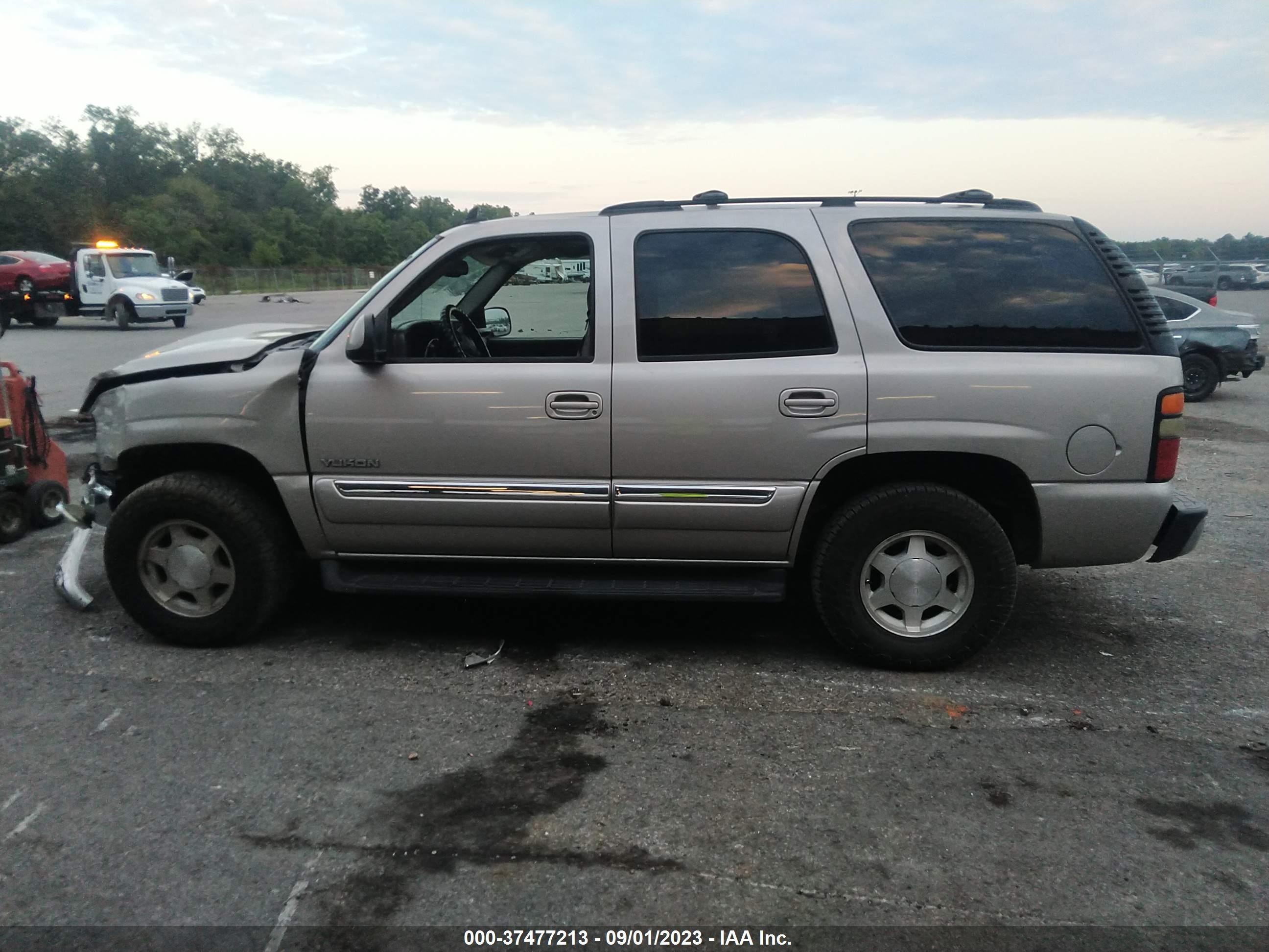 Photo 13 VIN: 1GKEC13V56R149409 - GMC YUKON 