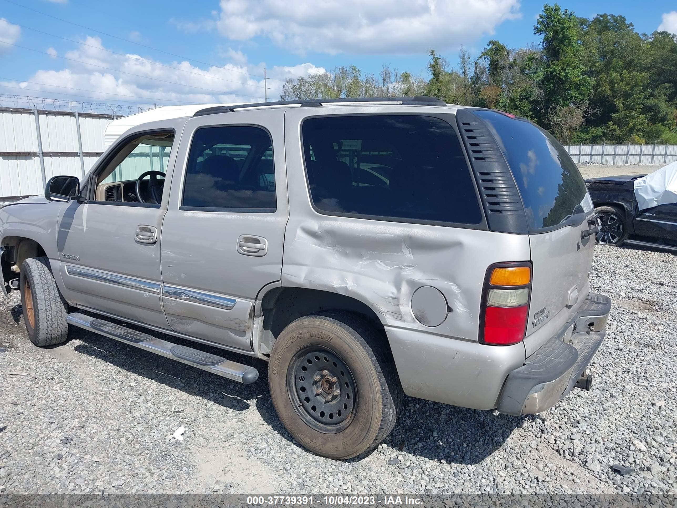 Photo 5 VIN: 1GKEC13V64J228048 - GMC YUKON 