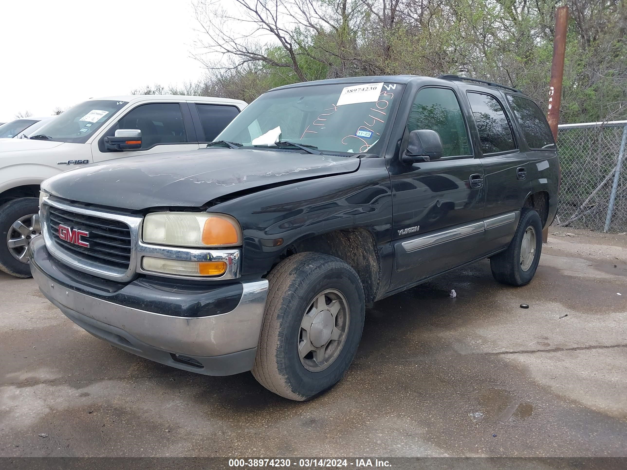 Photo 1 VIN: 1GKEC13V93R274103 - GMC YUKON 