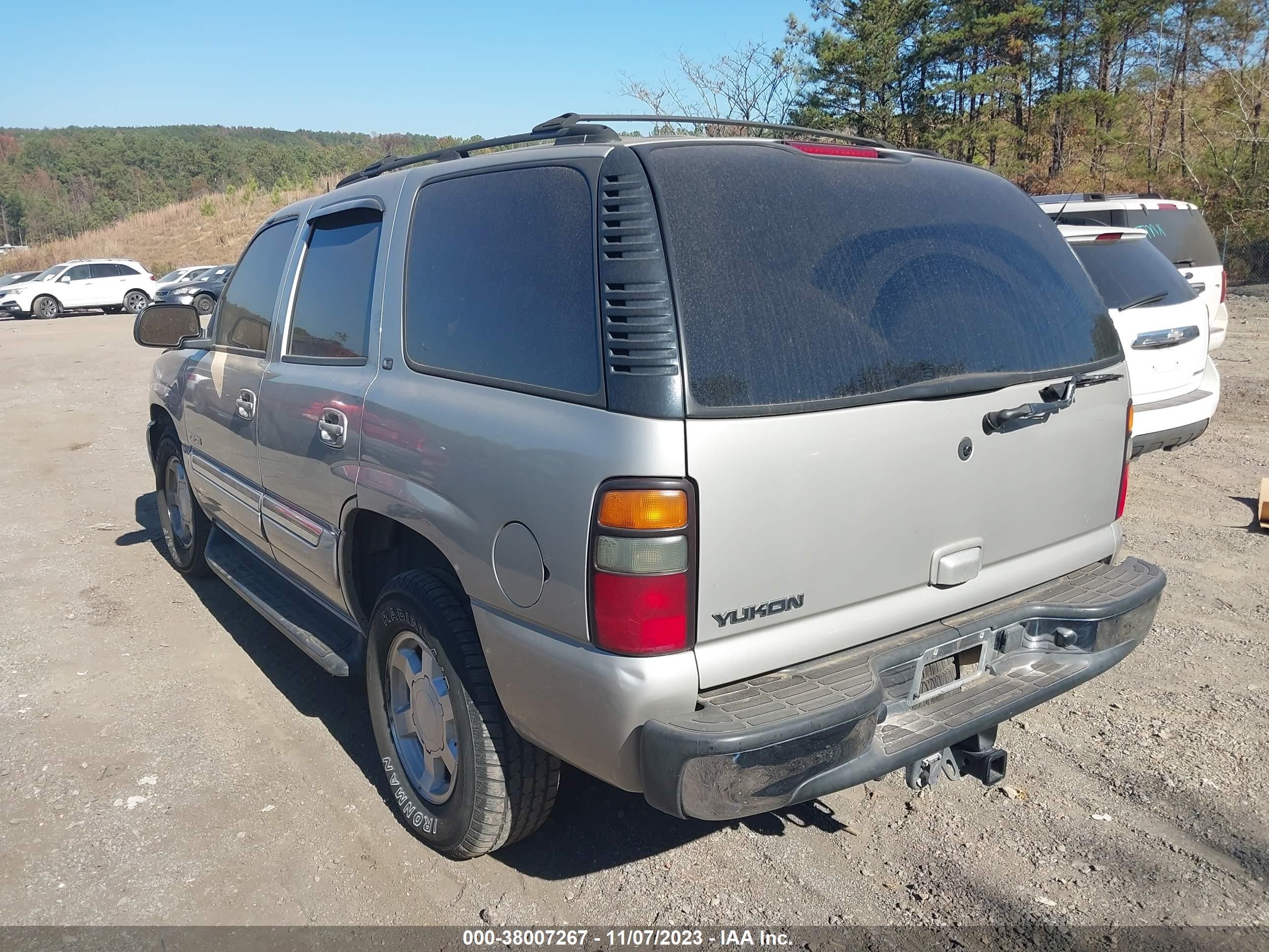 Photo 5 VIN: 1GKEC13Z44R278676 - GMC YUKON 