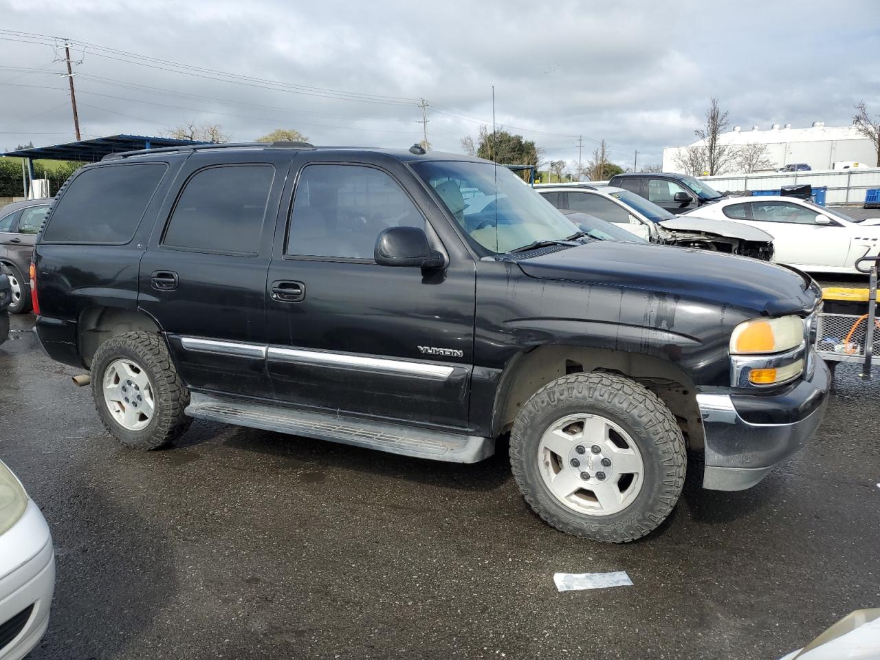 Photo 3 VIN: 1GKEC13Z53R175734 - GMC YUKON 