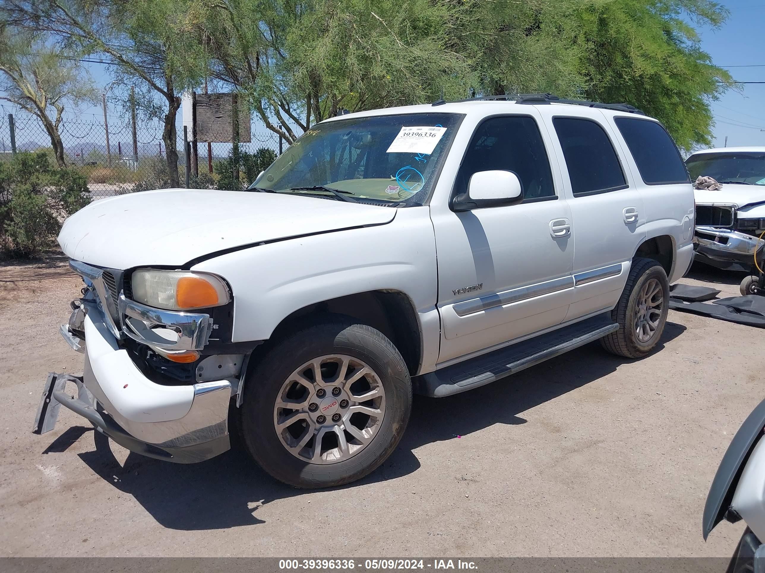 Photo 1 VIN: 1GKEC13Z84R140719 - GMC YUKON 