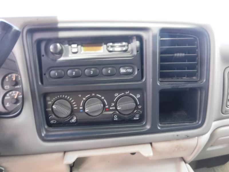 Photo 4 VIN: 1GKEC13ZX2R244688 - GMC TRUCK YUKON 