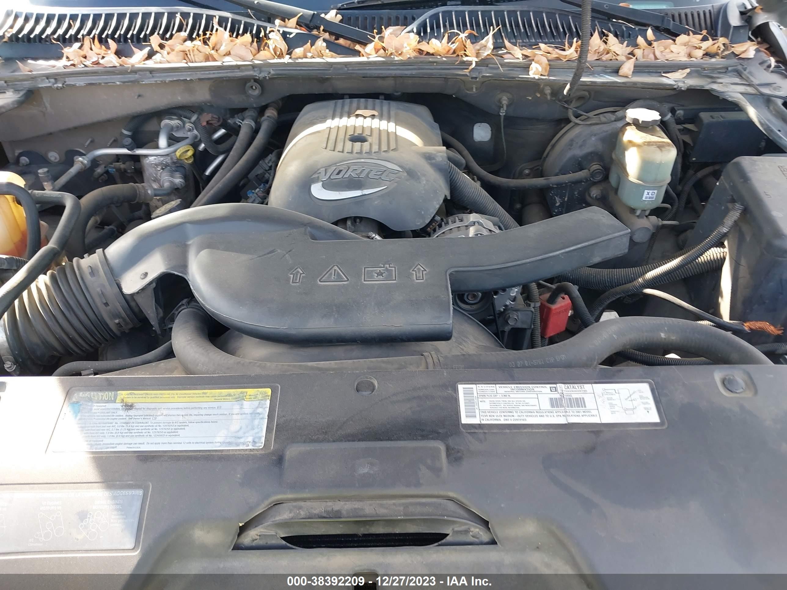 Photo 9 VIN: 1GKEC16T01J265148 - GMC YUKON 