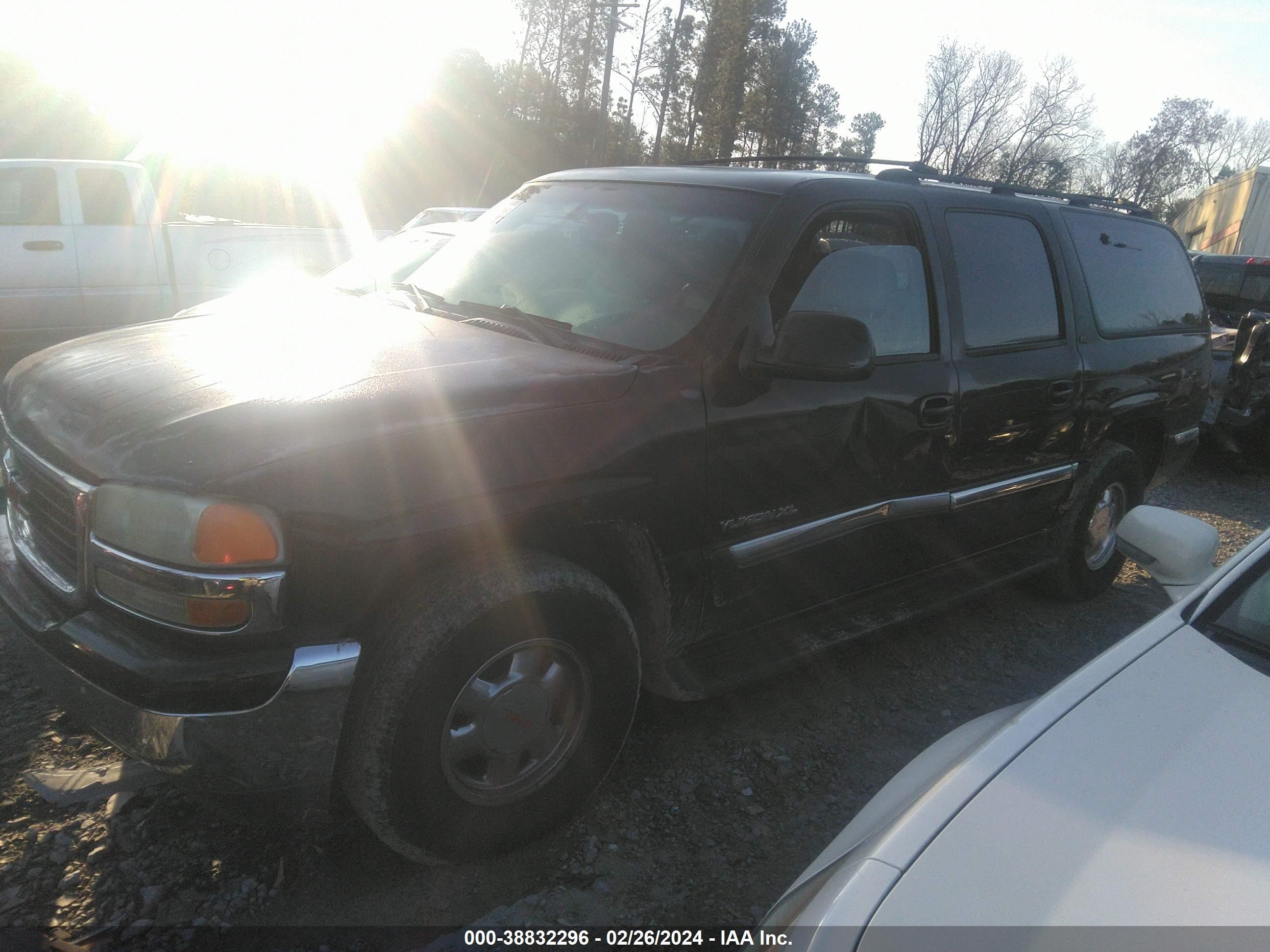 Photo 1 VIN: 1GKEC16T61J309220 - GMC NULL 