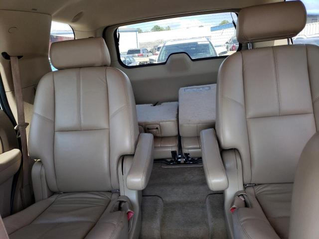 Photo 9 VIN: 1GKEC33319R147428 - GMC YUKON SLT 