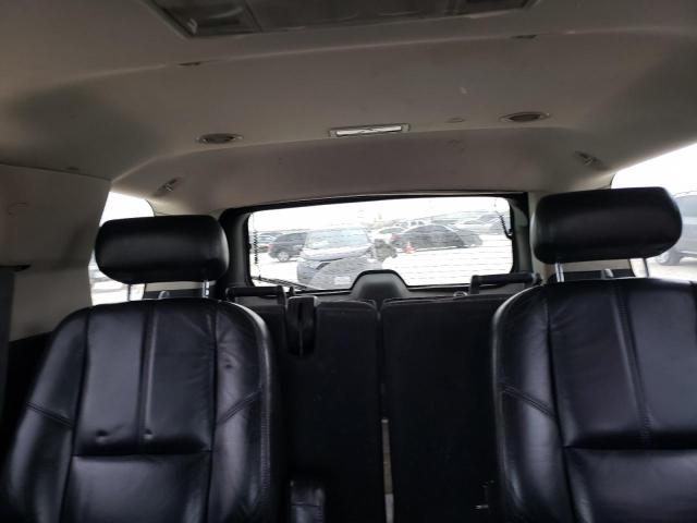 Photo 9 VIN: 1GKEC63818J174798 - GMC YUKON 