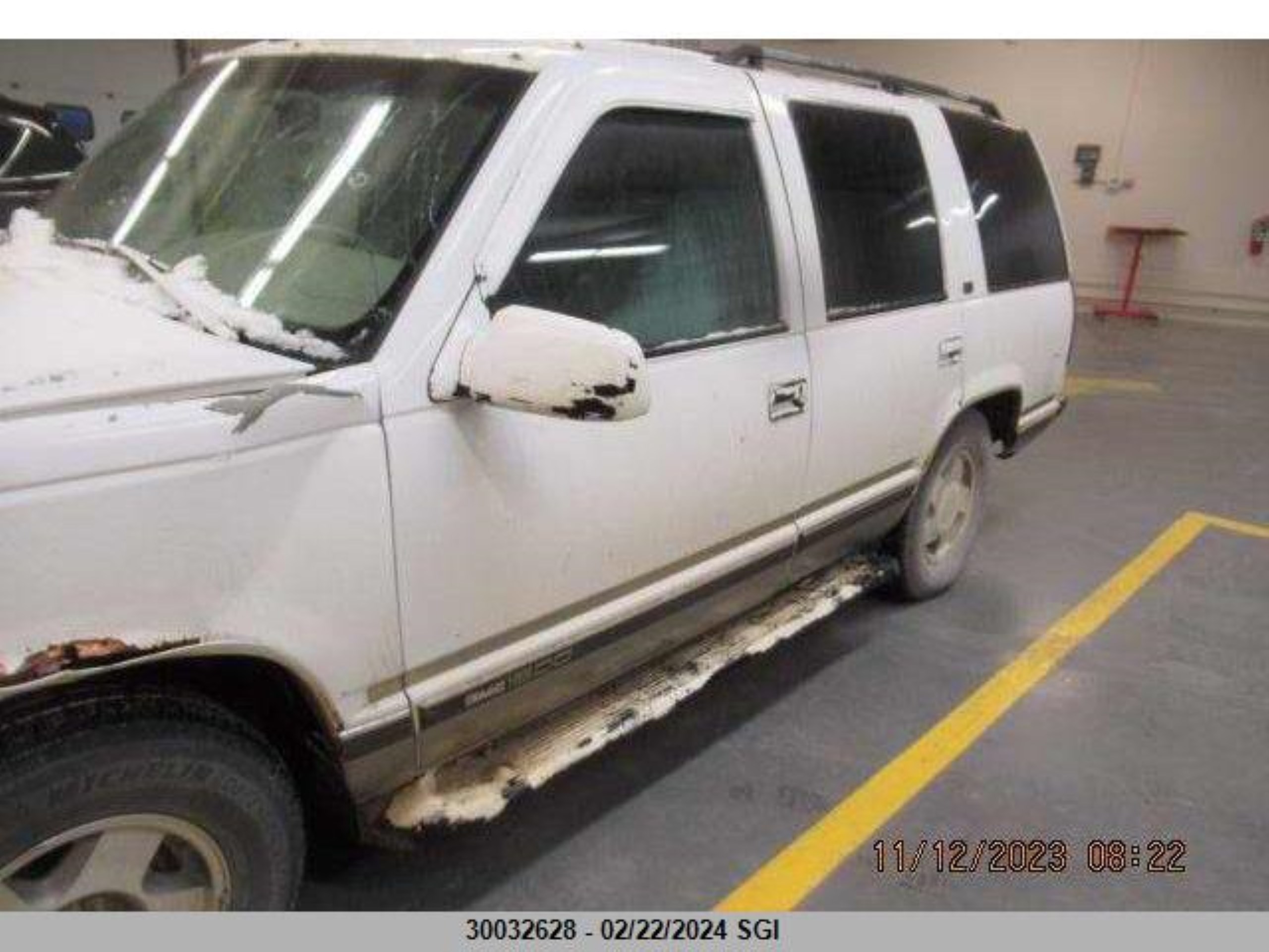 Photo 1 VIN: 1GKEK13R2TJ713288 - GMC YUKON 