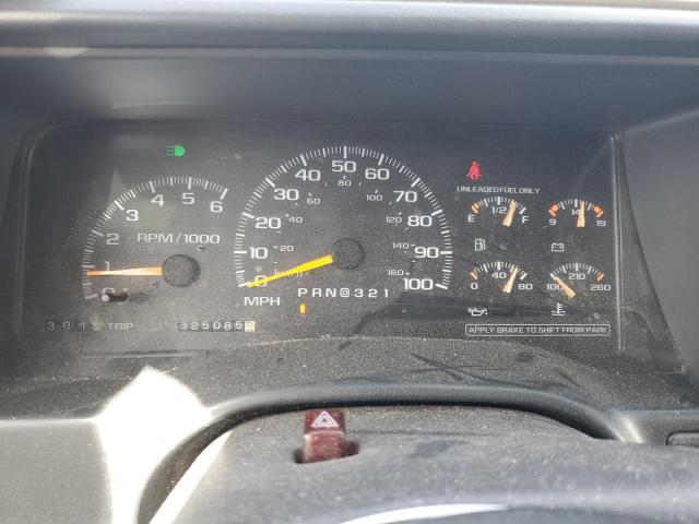 Photo 8 VIN: 1GKEK13R2XJ742800 - GMC YUKON 