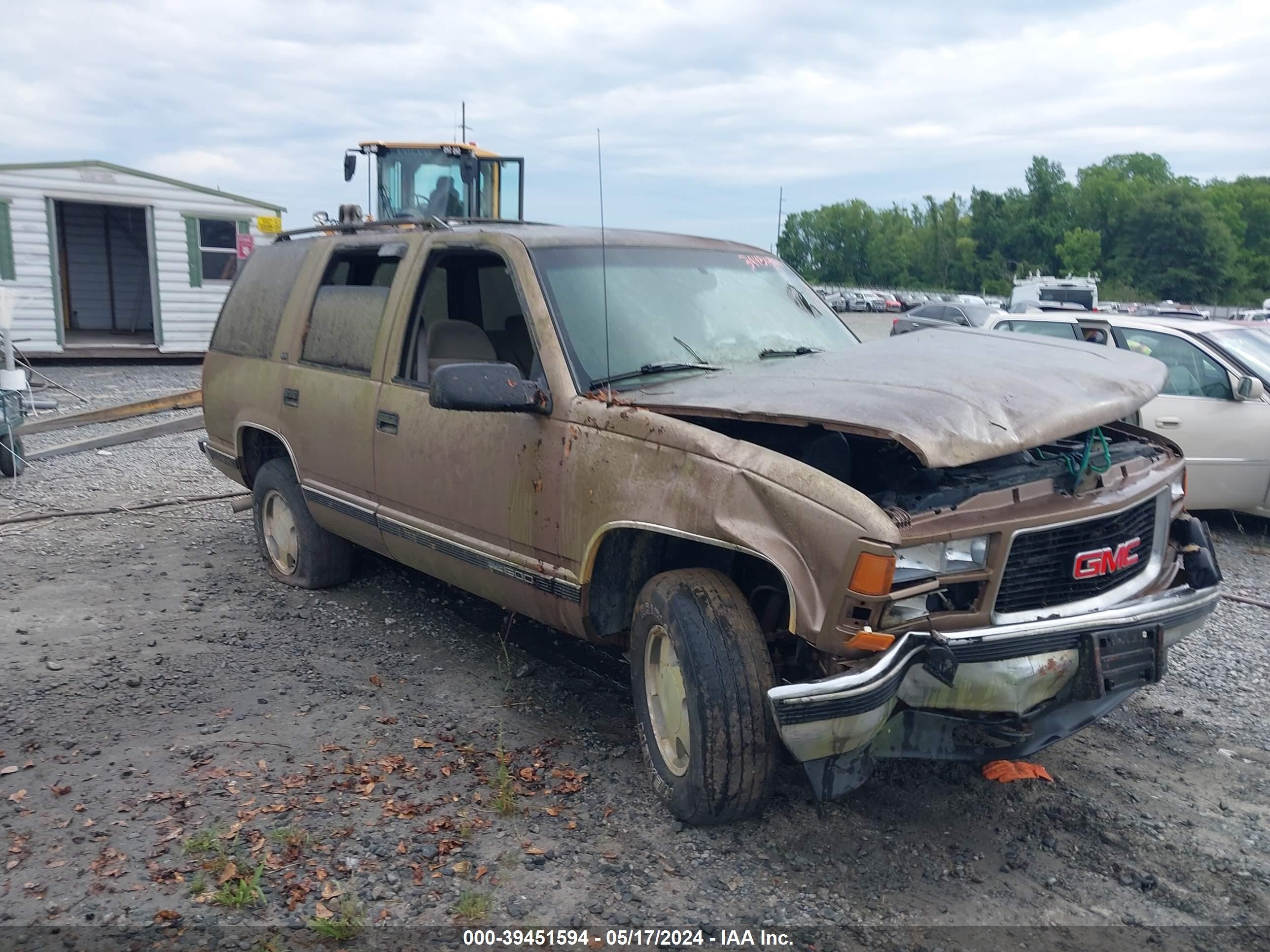 Photo 0 VIN: 1GKEK13R3TJ705197 - GMC YUKON 