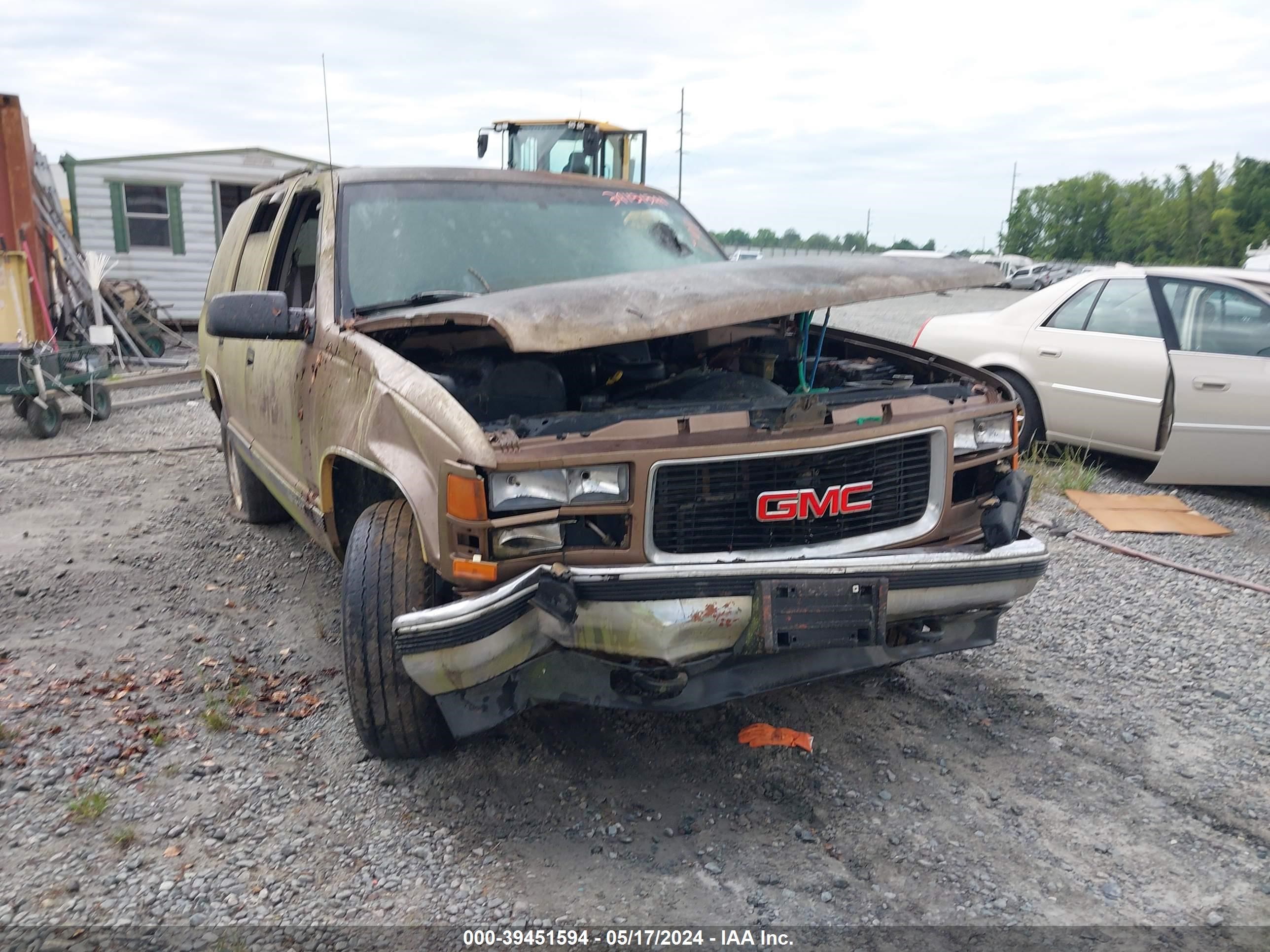 Photo 5 VIN: 1GKEK13R3TJ705197 - GMC YUKON 