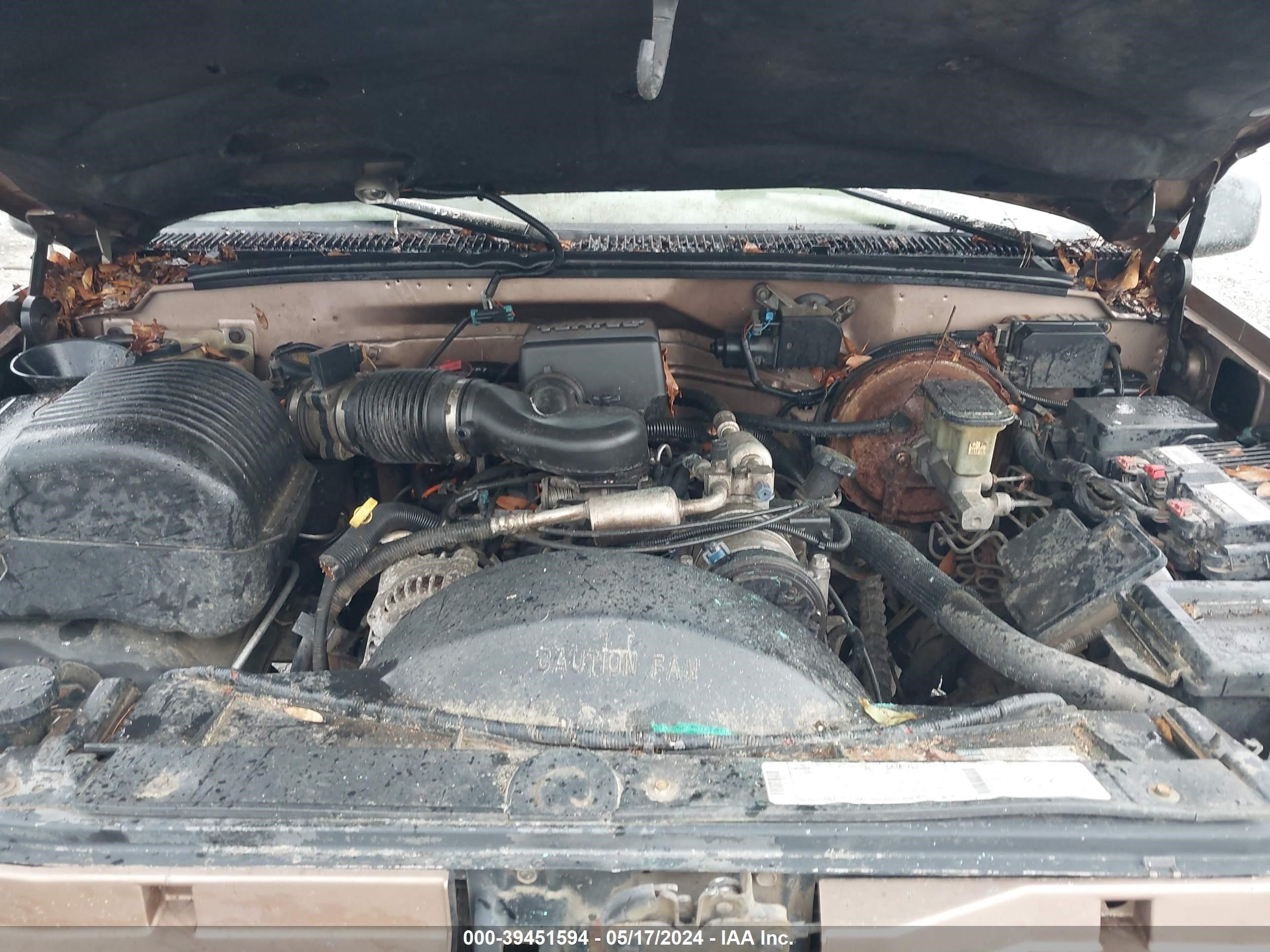 Photo 9 VIN: 1GKEK13R3TJ705197 - GMC YUKON 