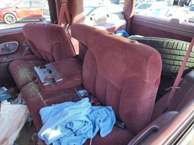 Photo 9 VIN: 1GKEK13R3XJ726329 - GMC YUKON 