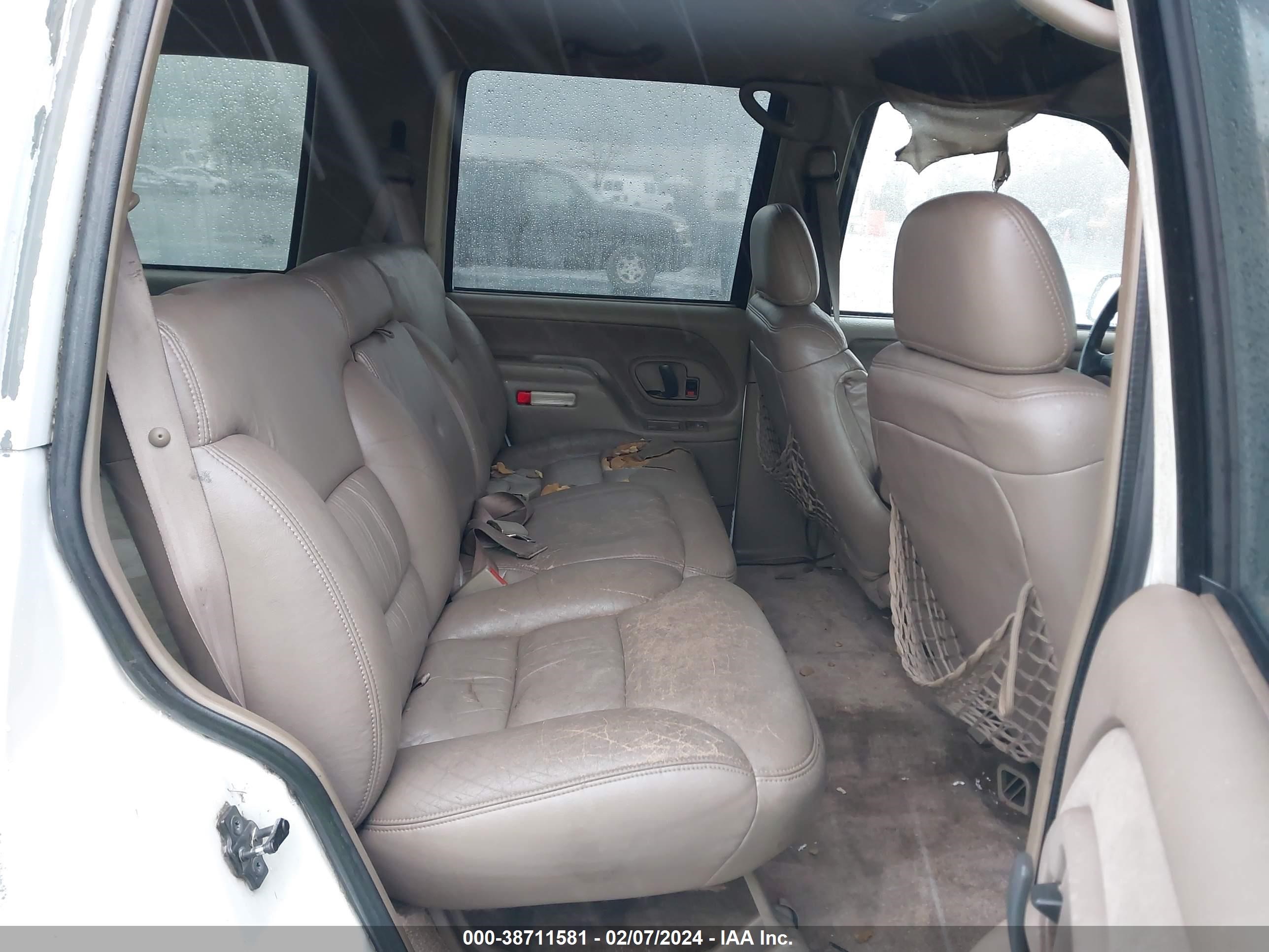 Photo 7 VIN: 1GKEK13R5TJ748598 - GMC YUKON 