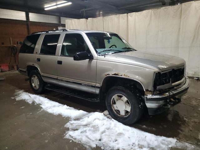 Photo 3 VIN: 1GKEK13R6XJ723117 - GMC YUKON 