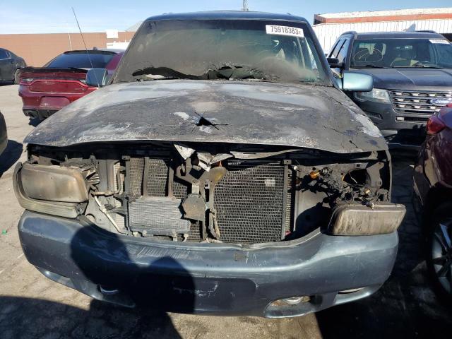 Photo 4 VIN: 1GKEK13R8XR907654 - GMC YUKON 