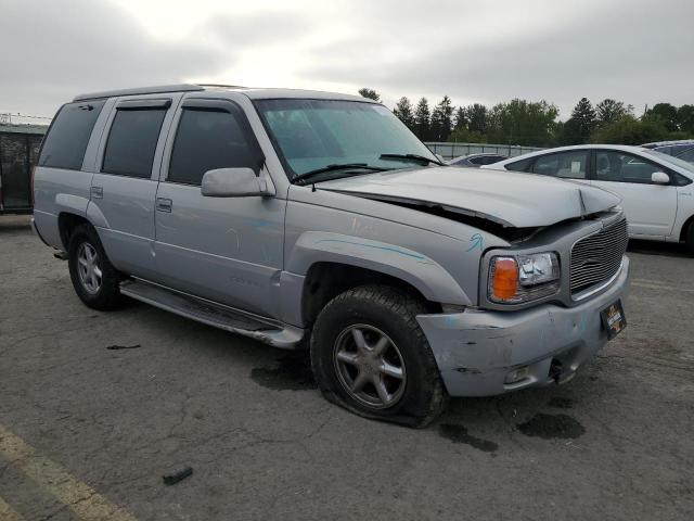 Photo 3 VIN: 1GKEK13RXYR110436 - GMC YUKON DENA 