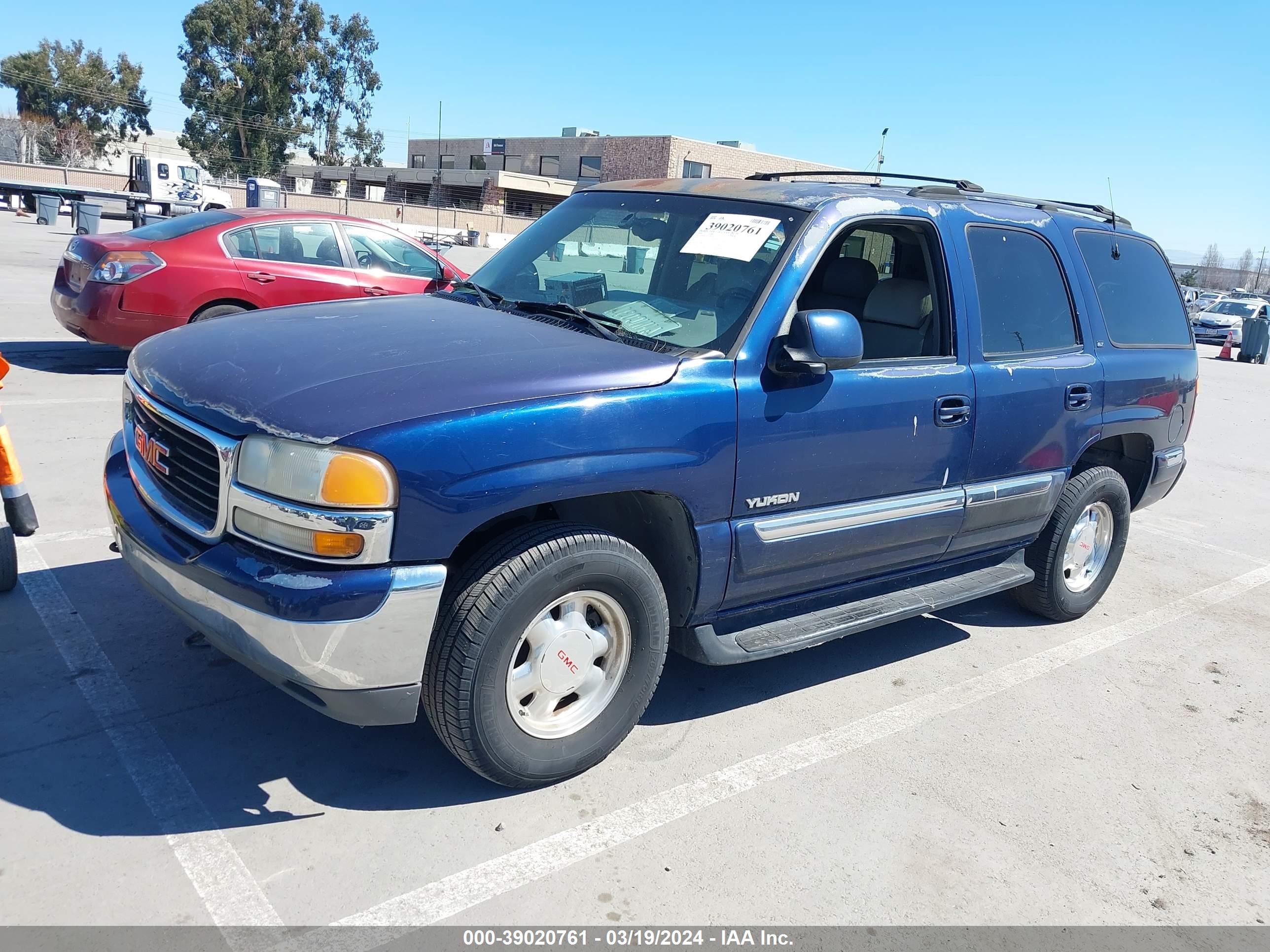 Photo 1 VIN: 1GKEK13T0YJ200561 - GMC YUKON 